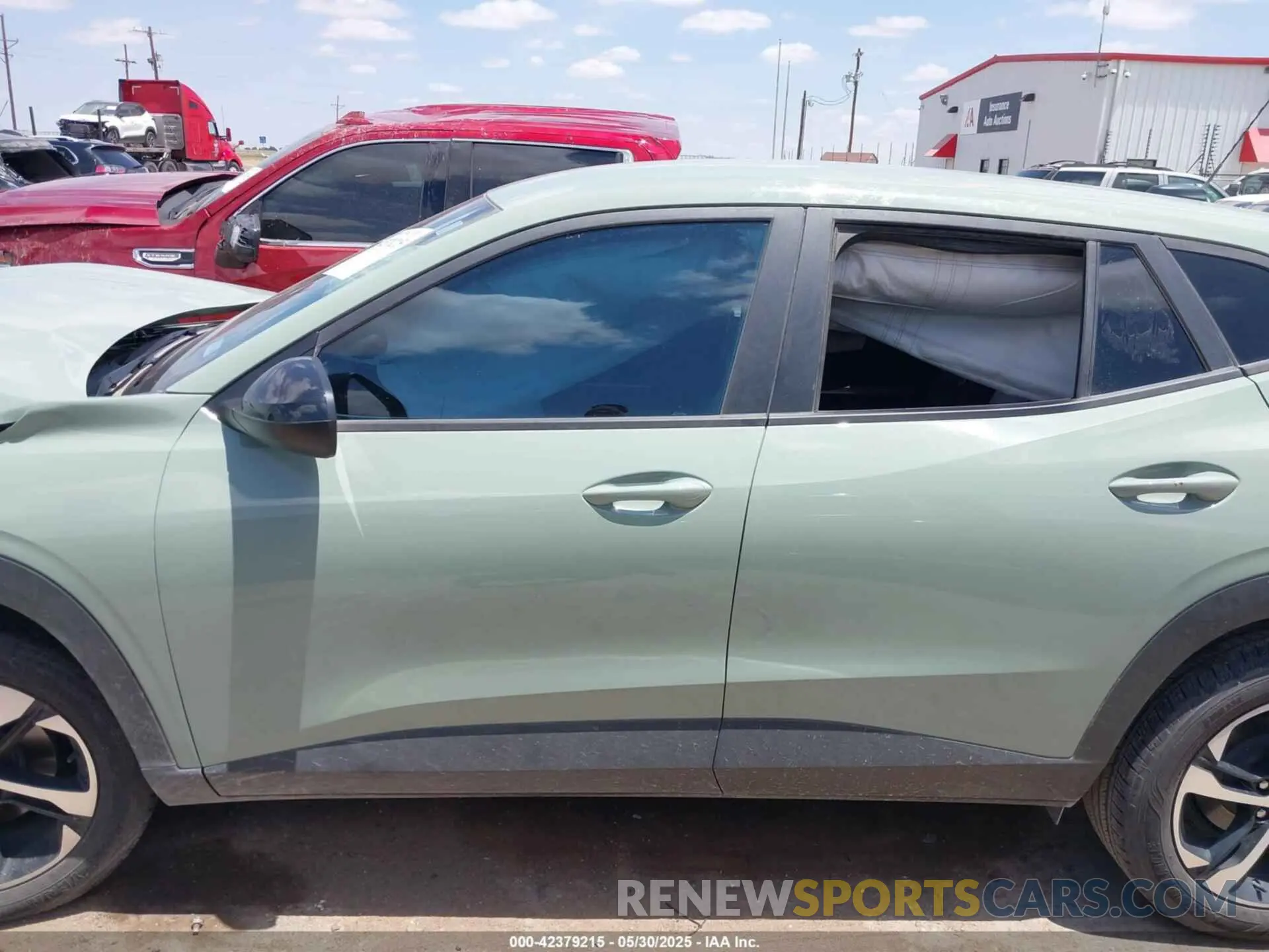 14 Photograph of a damaged car KL77LGE22RC212903 CHEVROLET TRAX 2024