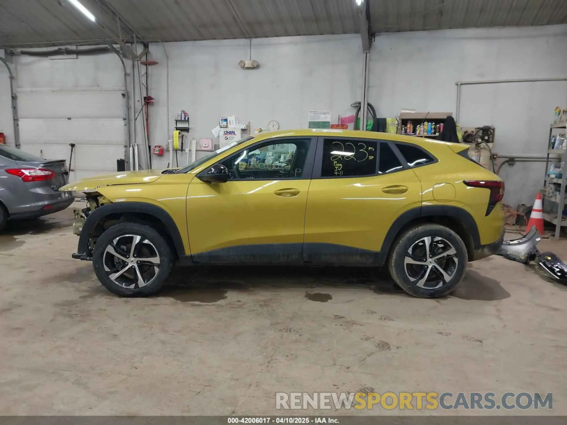 14 Photograph of a damaged car KL77LGE23RC068620 CHEVROLET TRAX 2024