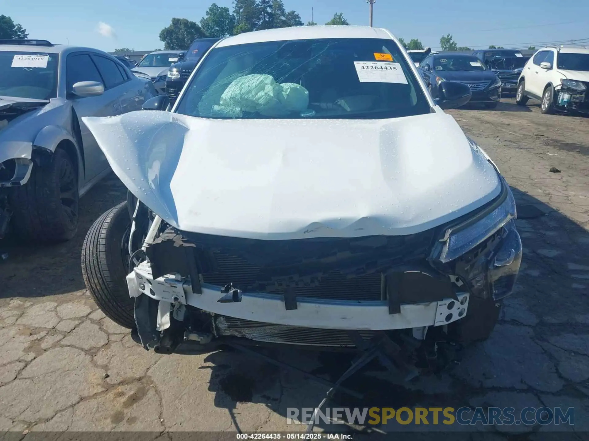 12 Photograph of a damaged car KL77LGE23RC194203 CHEVROLET TRAX 2024