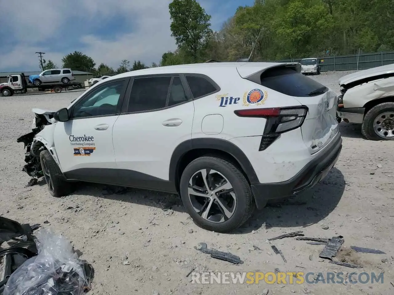 2 Photograph of a damaged car KL77LGE23RC223831 CHEVROLET TRAX 2024