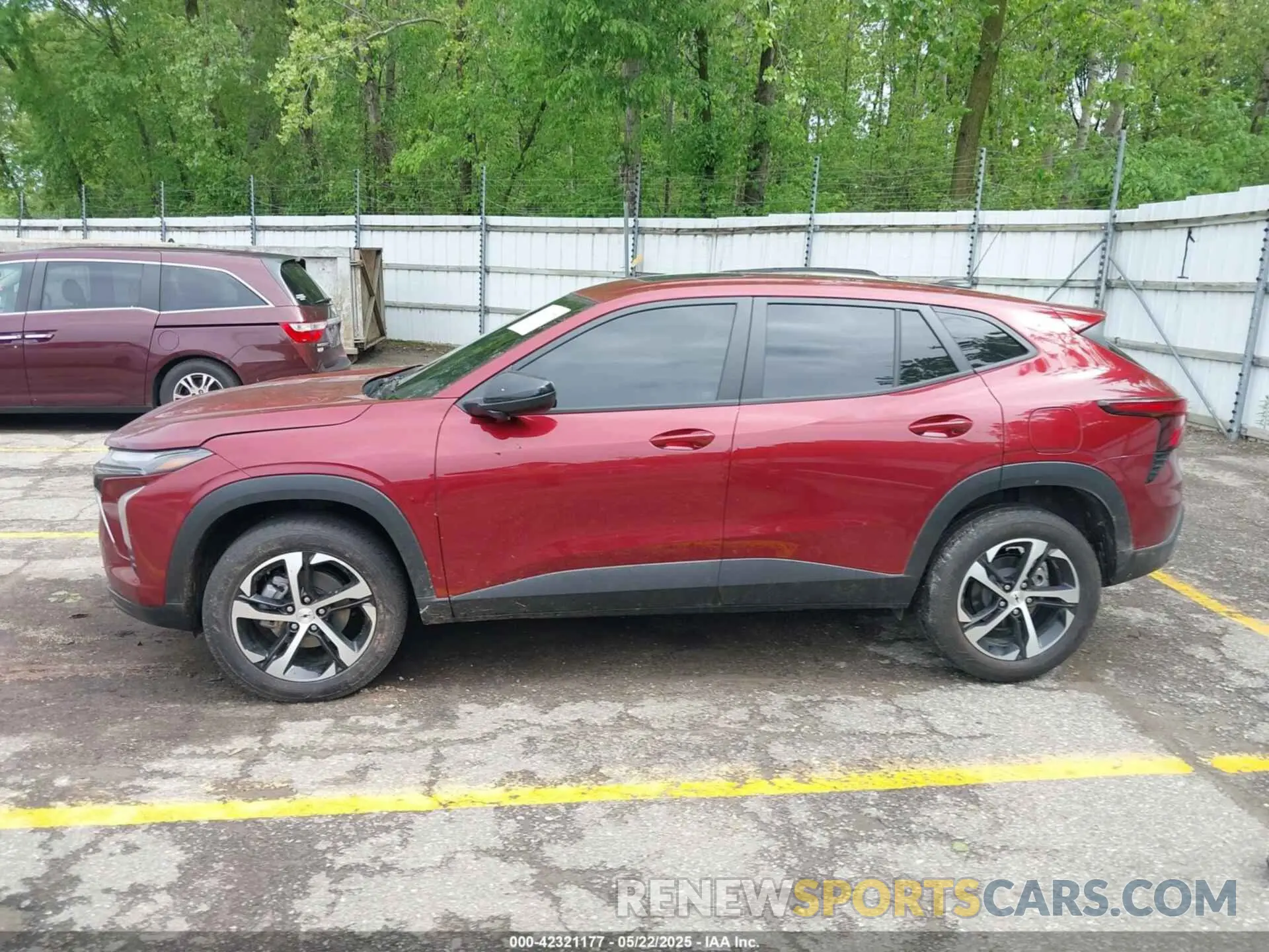 13 Photograph of a damaged car KL77LGE25RC246298 CHEVROLET TRAX 2024
