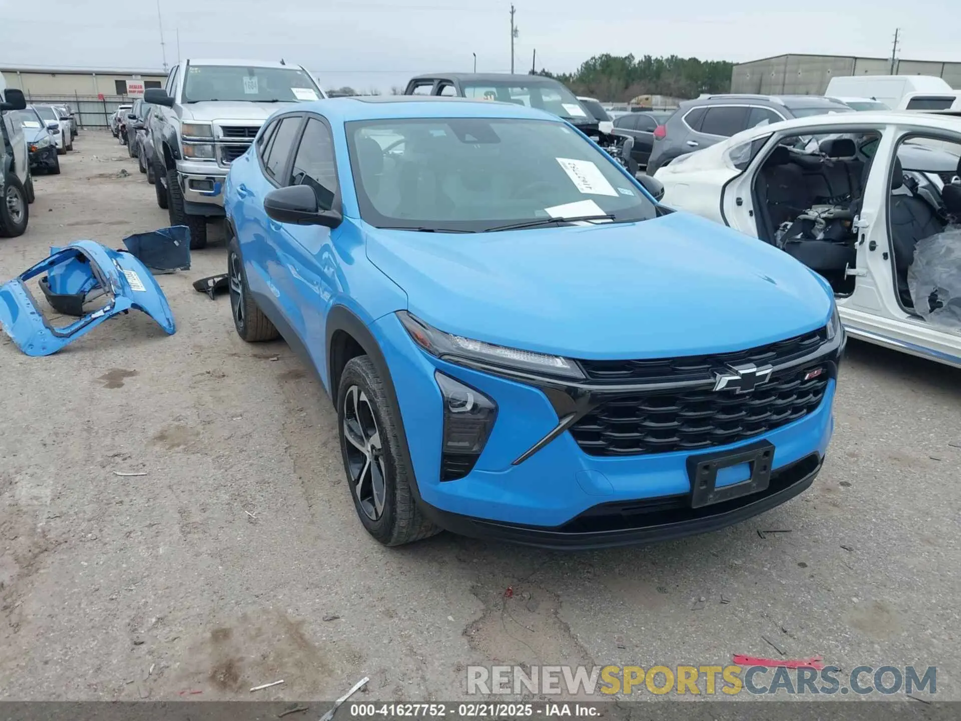 1 Photograph of a damaged car KL77LGE26RC013224 CHEVROLET TRAX 2024