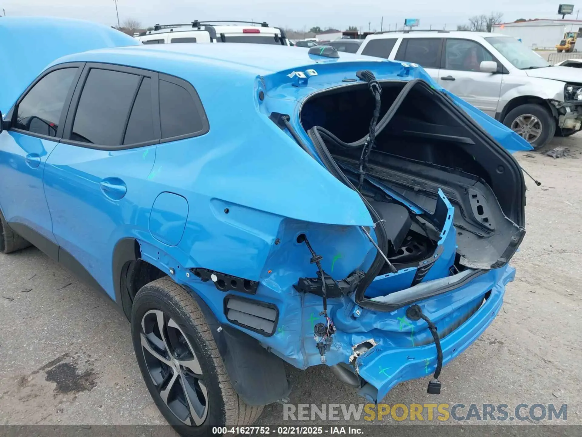 18 Photograph of a damaged car KL77LGE26RC013224 CHEVROLET TRAX 2024