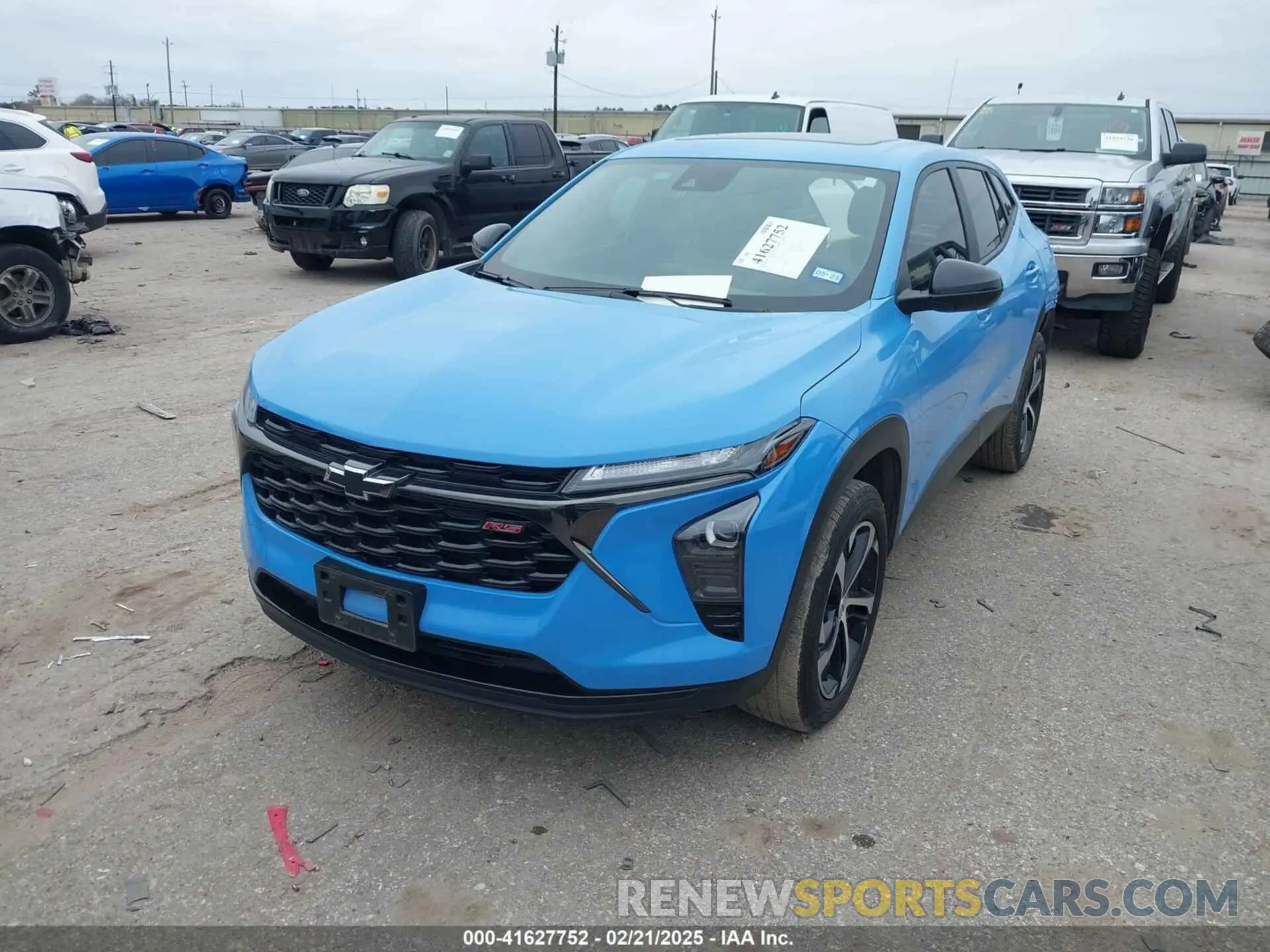 2 Photograph of a damaged car KL77LGE26RC013224 CHEVROLET TRAX 2024
