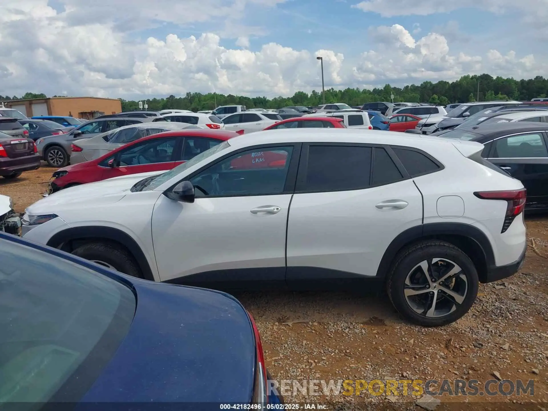 14 Photograph of a damaged car KL77LGE26RC034378 CHEVROLET TRAX 2024