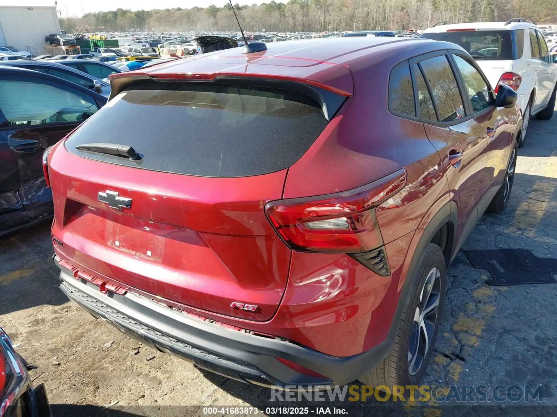 4 Photograph of a damaged car KL77LGE26RC057594 CHEVROLET TRAX 2024