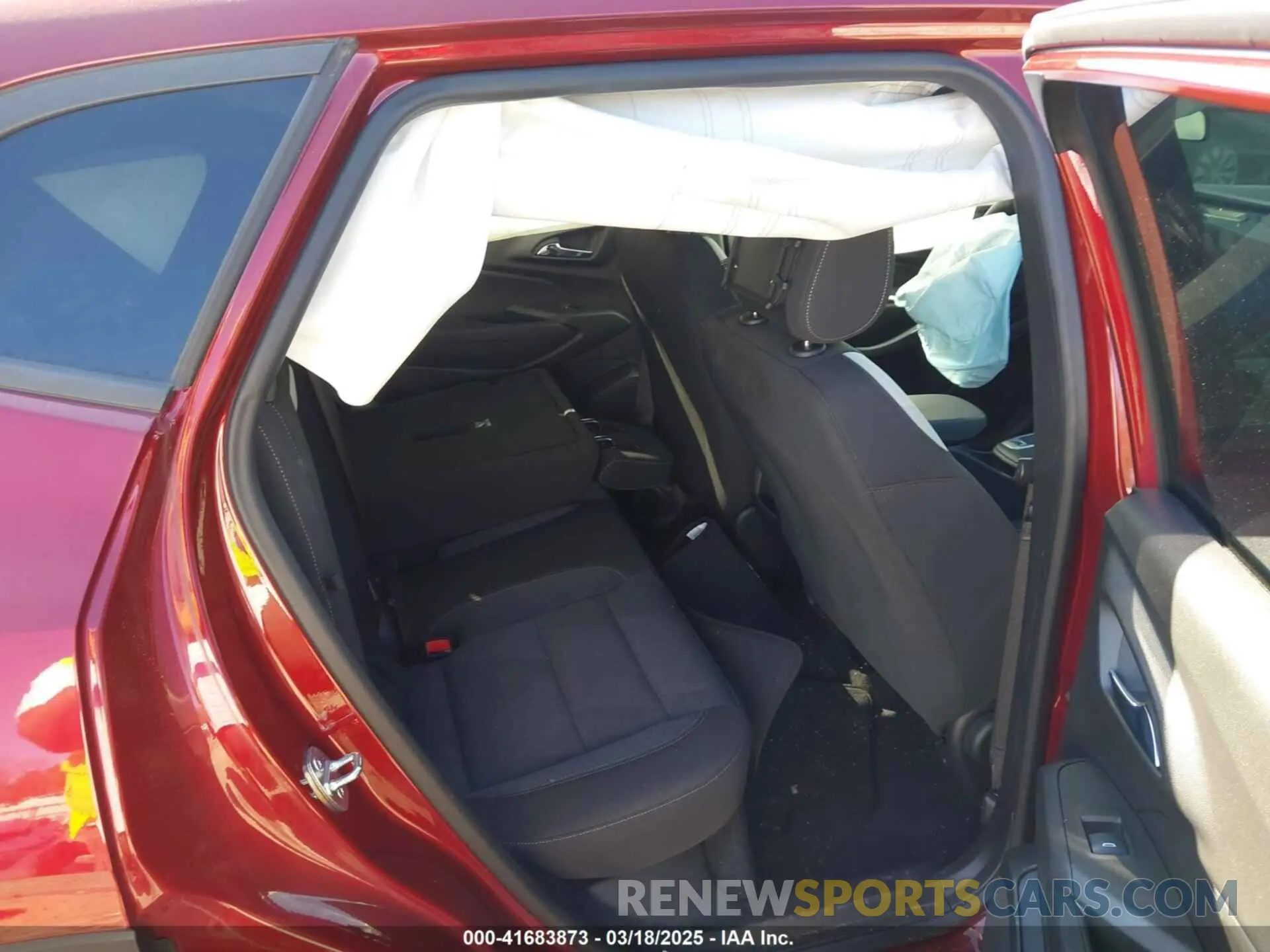 8 Photograph of a damaged car KL77LGE26RC057594 CHEVROLET TRAX 2024