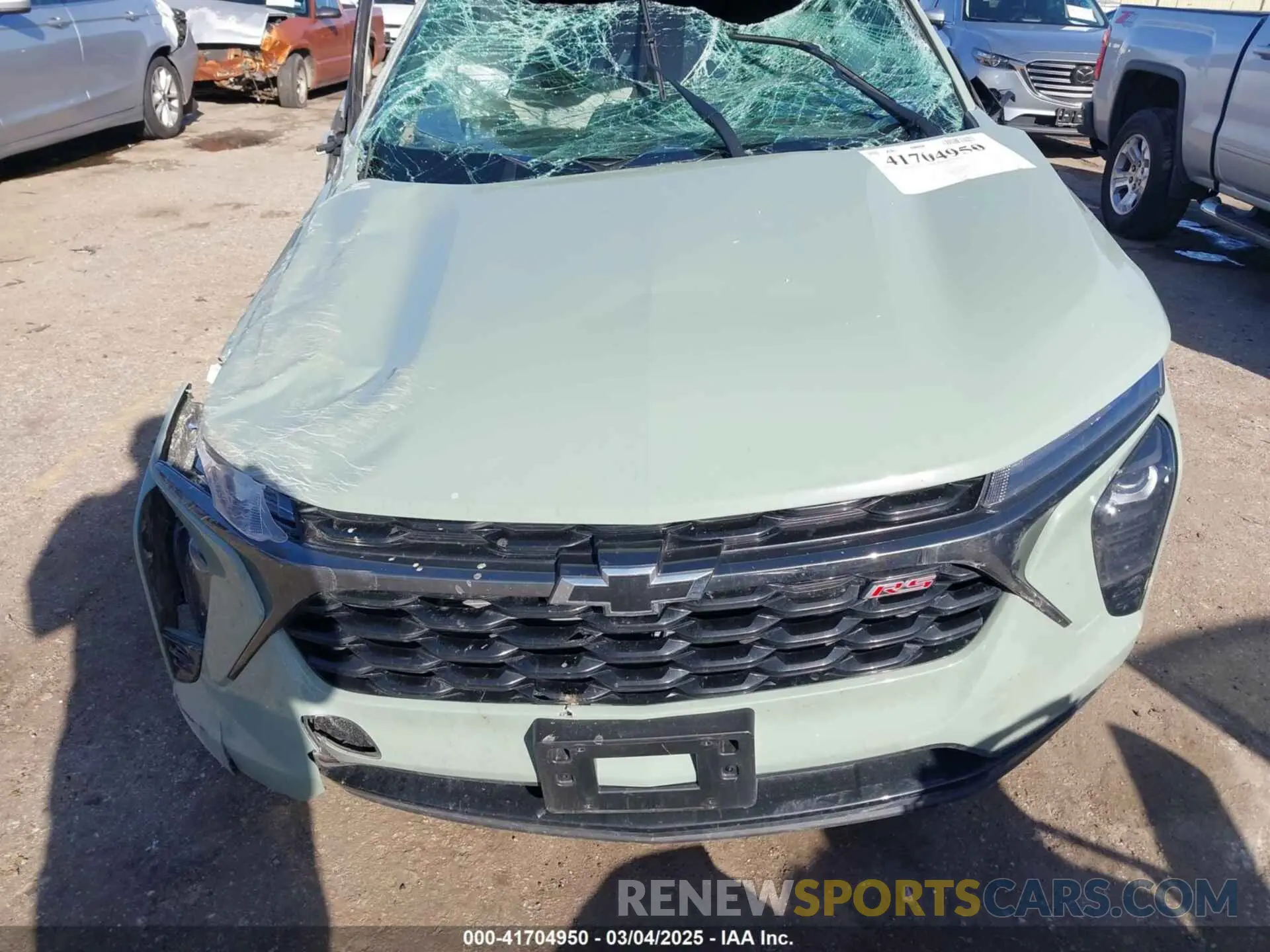 12 Photograph of a damaged car KL77LGE26RC139521 CHEVROLET TRAX 2024