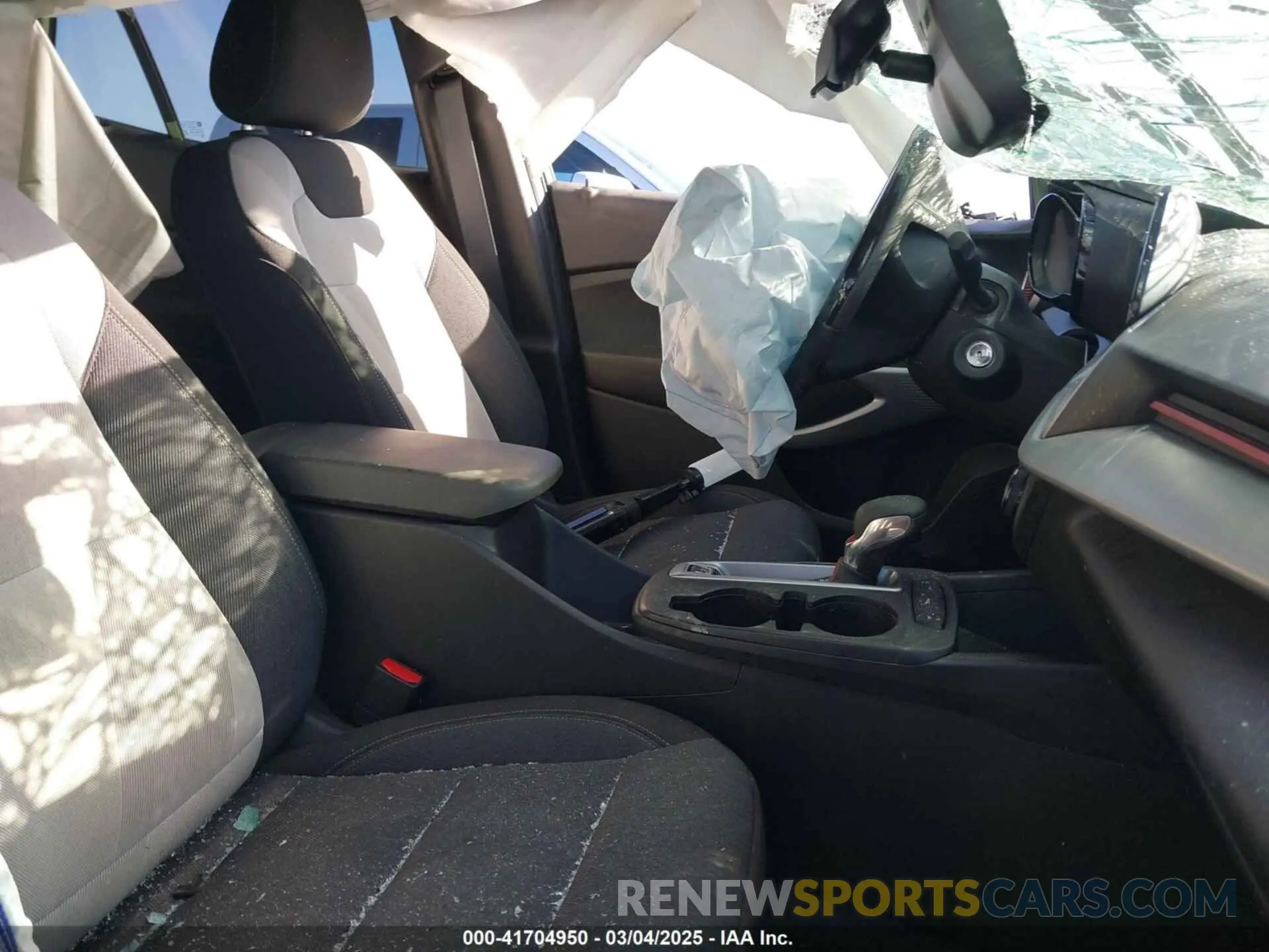5 Photograph of a damaged car KL77LGE26RC139521 CHEVROLET TRAX 2024
