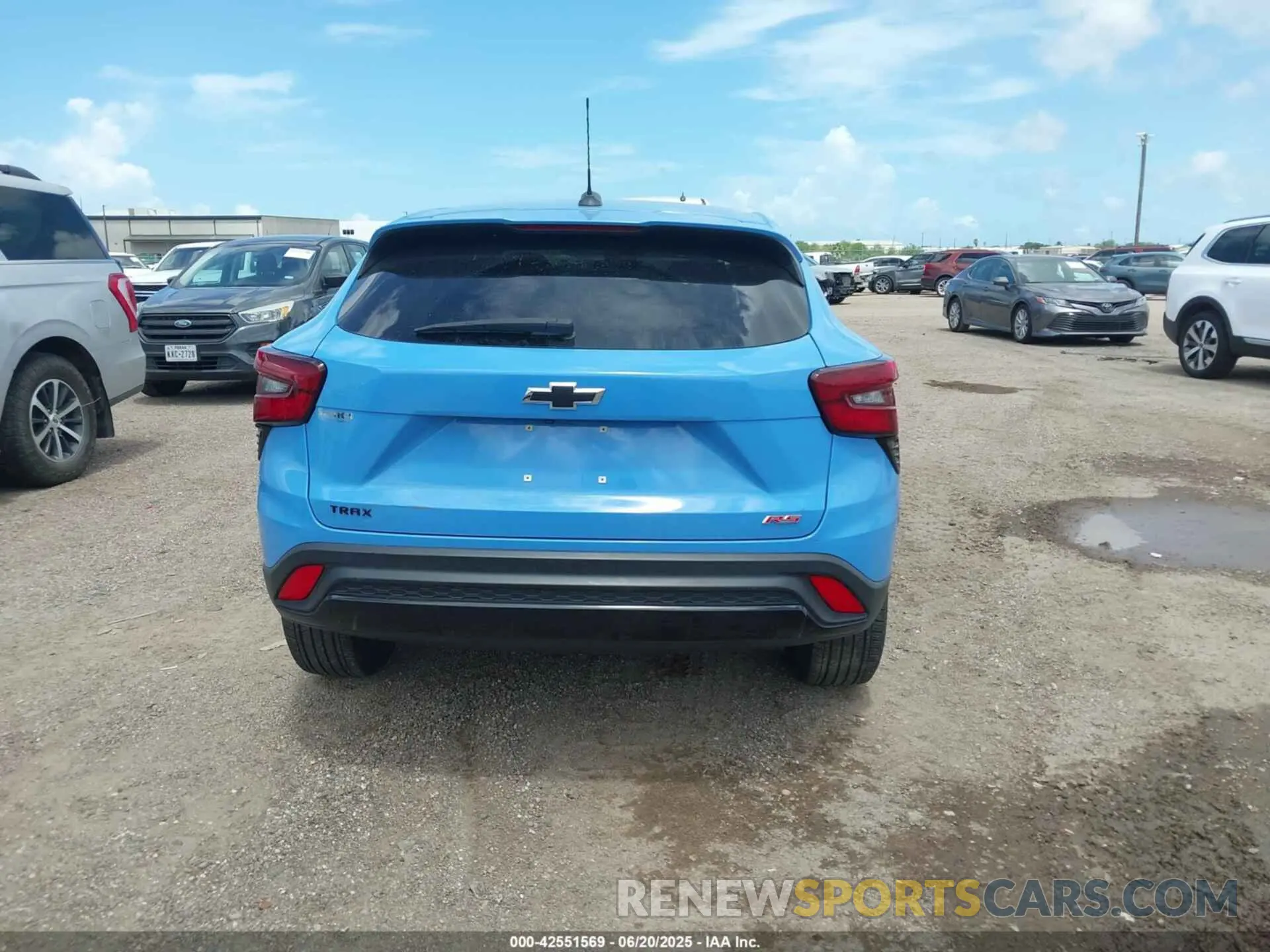 16 Photograph of a damaged car KL77LGE27RC030159 CHEVROLET TRAX 2024