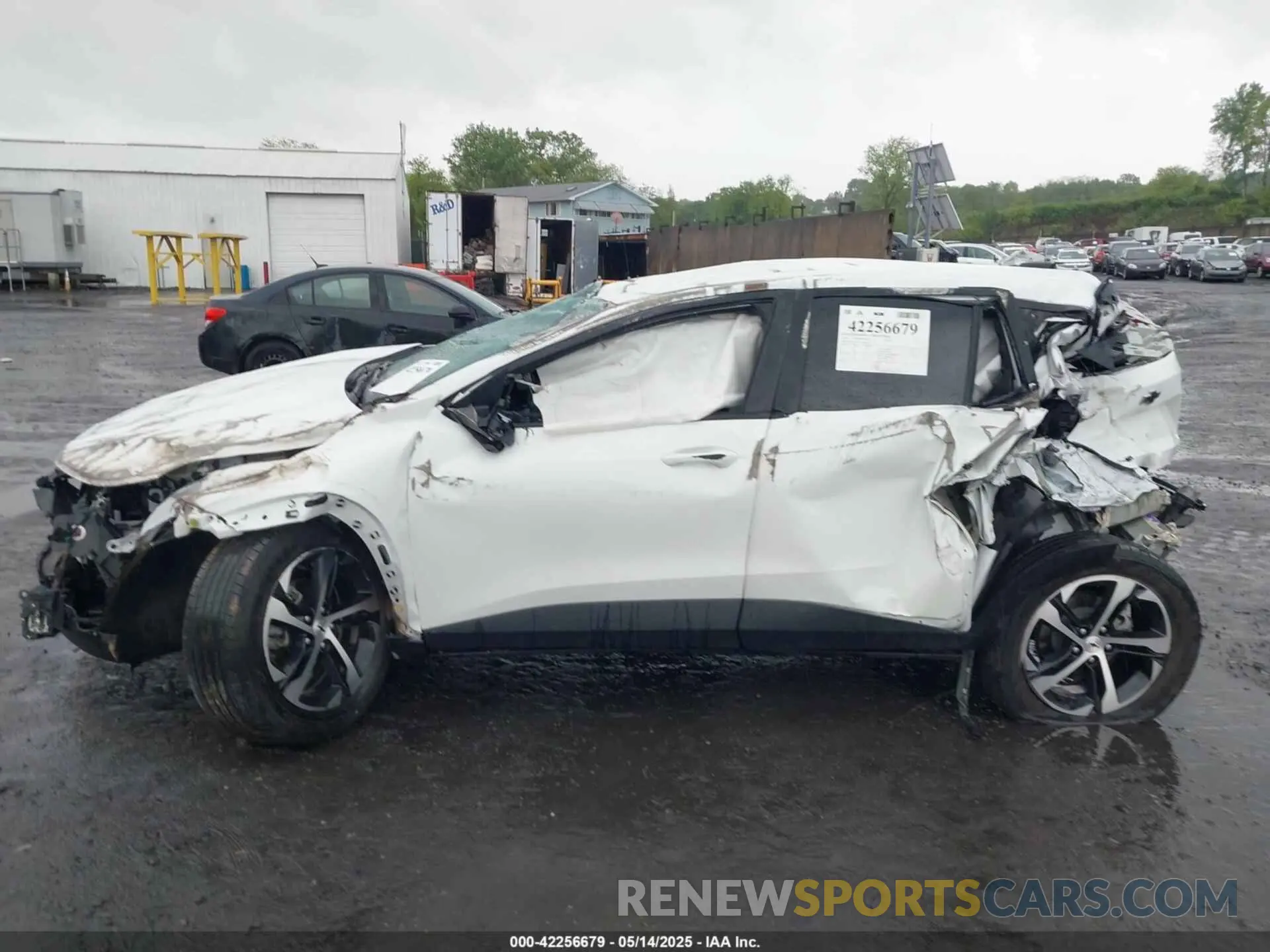 14 Photograph of a damaged car KL77LGE27RC032624 CHEVROLET TRAX 2024