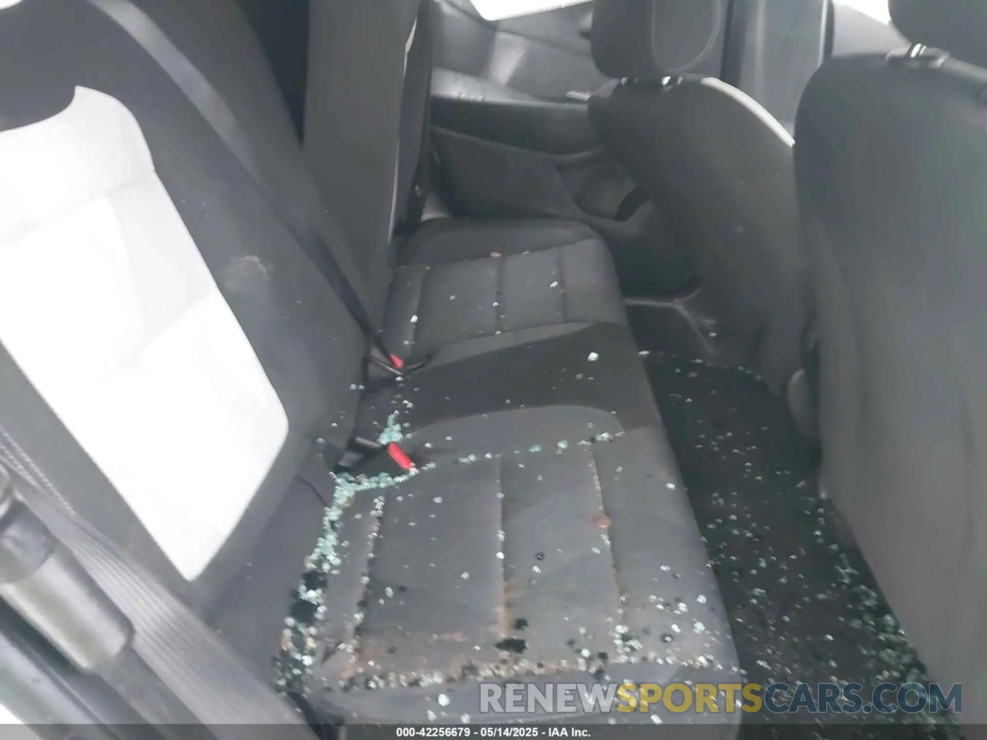 8 Photograph of a damaged car KL77LGE27RC032624 CHEVROLET TRAX 2024