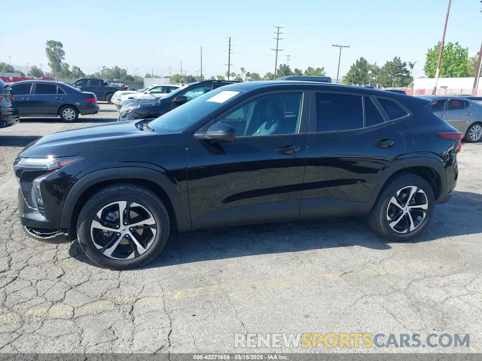 14 Photograph of a damaged car KL77LGE27RC126292 CHEVROLET TRAX 2024