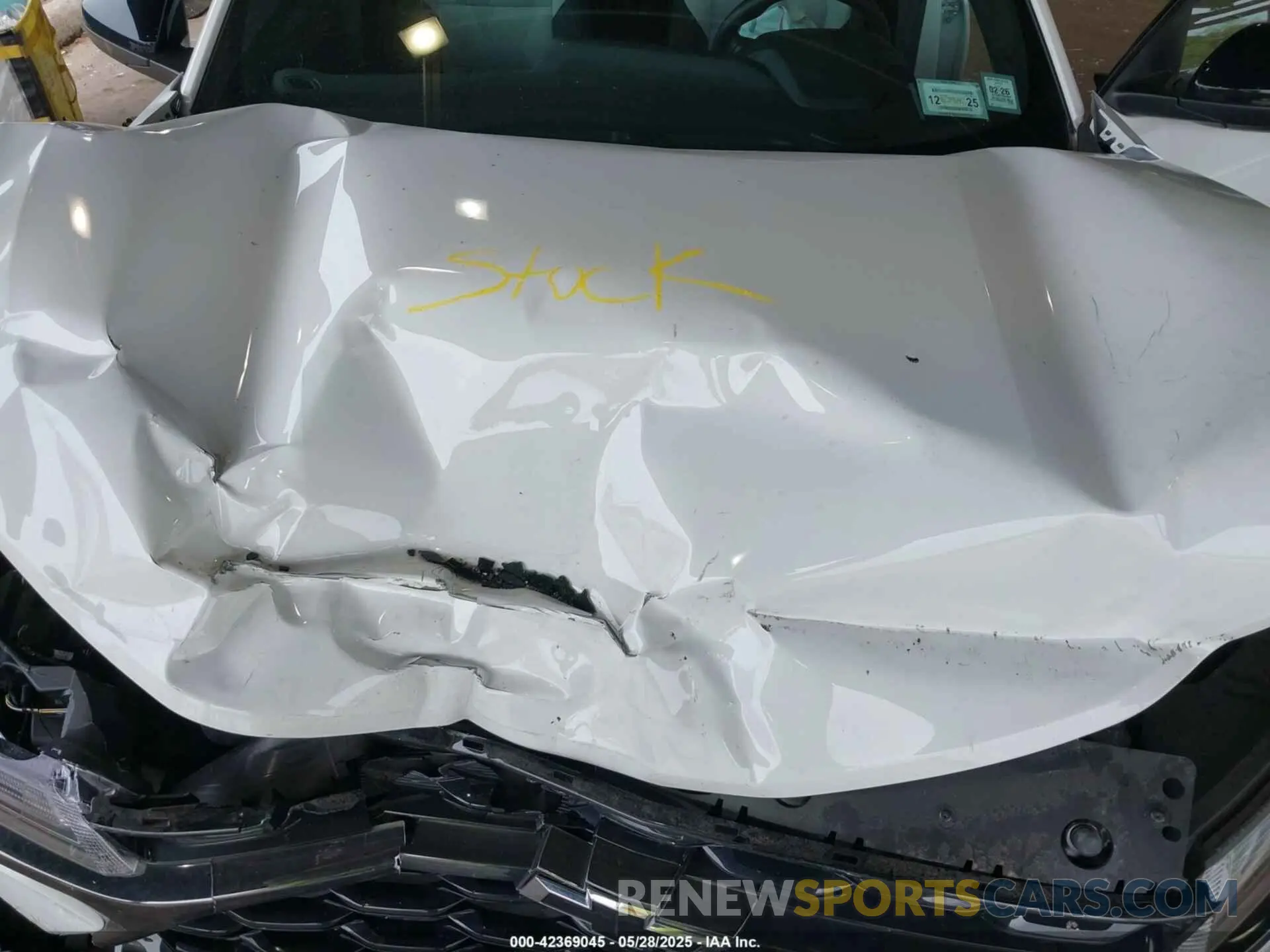 10 Photograph of a damaged car KL77LGE27RC193930 CHEVROLET TRAX 2024