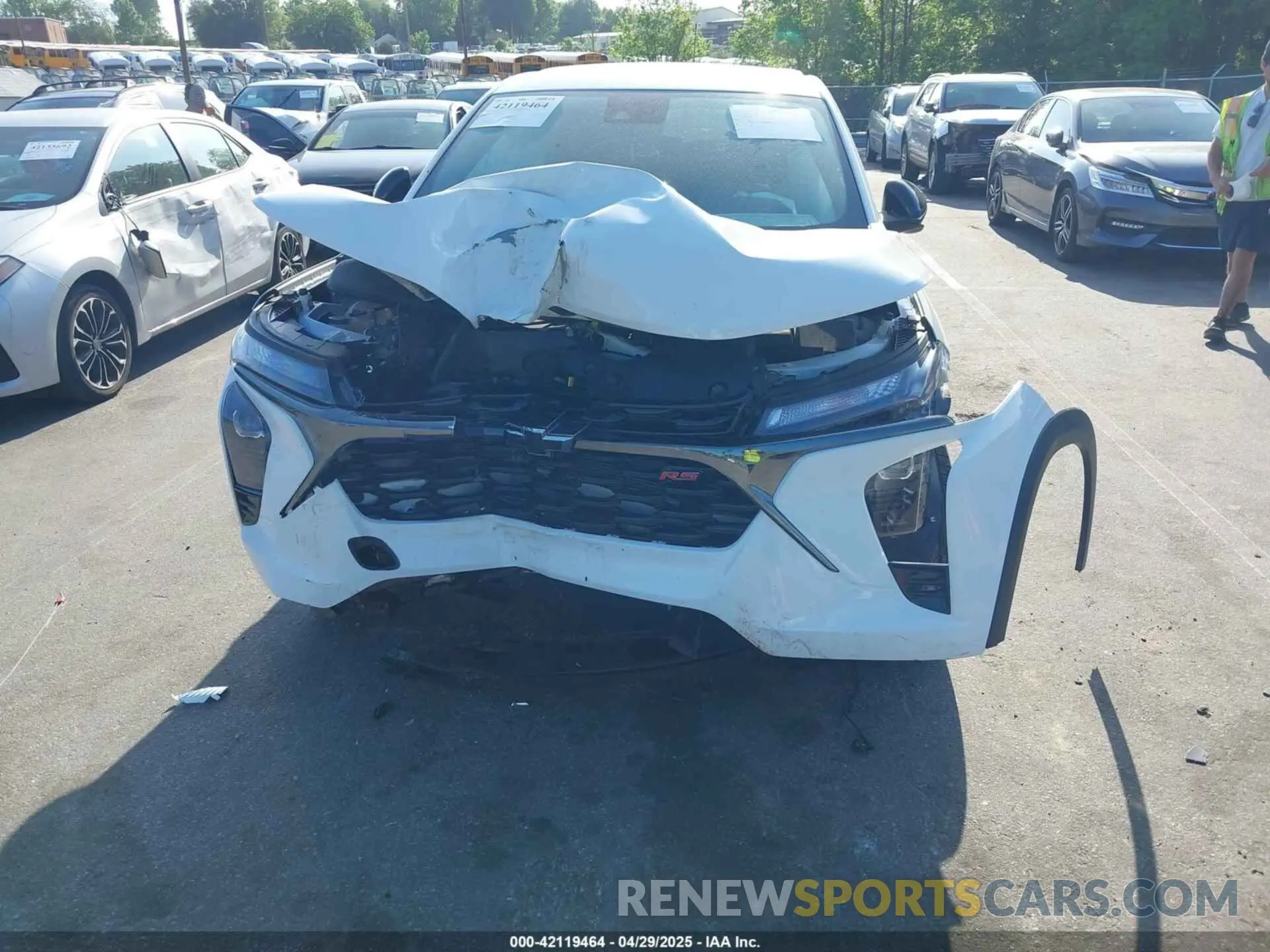 6 Photograph of a damaged car KL77LGE28RC018635 CHEVROLET TRAX 2024