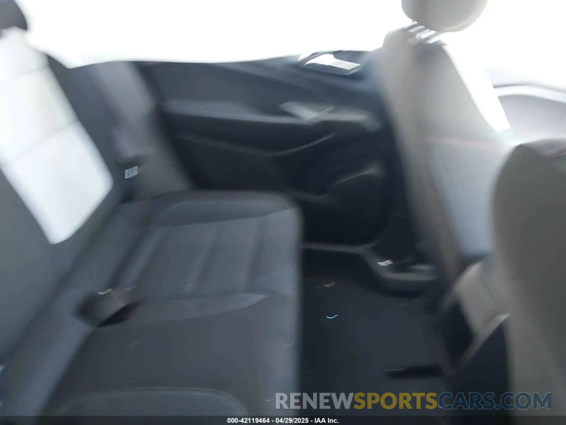 8 Photograph of a damaged car KL77LGE28RC018635 CHEVROLET TRAX 2024