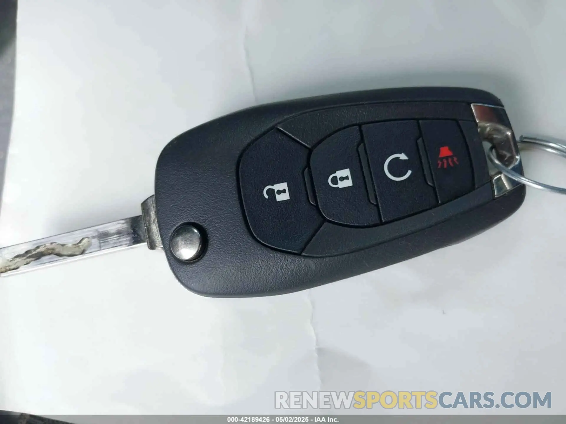 11 Photograph of a damaged car KL77LGE28RC099460 CHEVROLET TRAX 2024