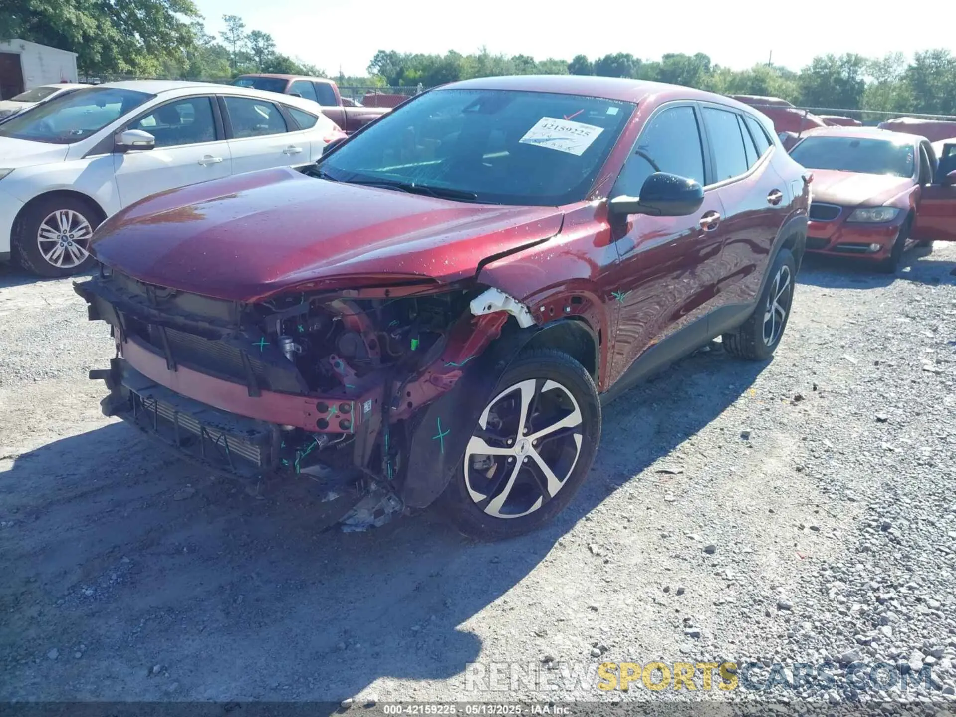 2 Photograph of a damaged car KL77LGE28RC137978 CHEVROLET TRAX 2024