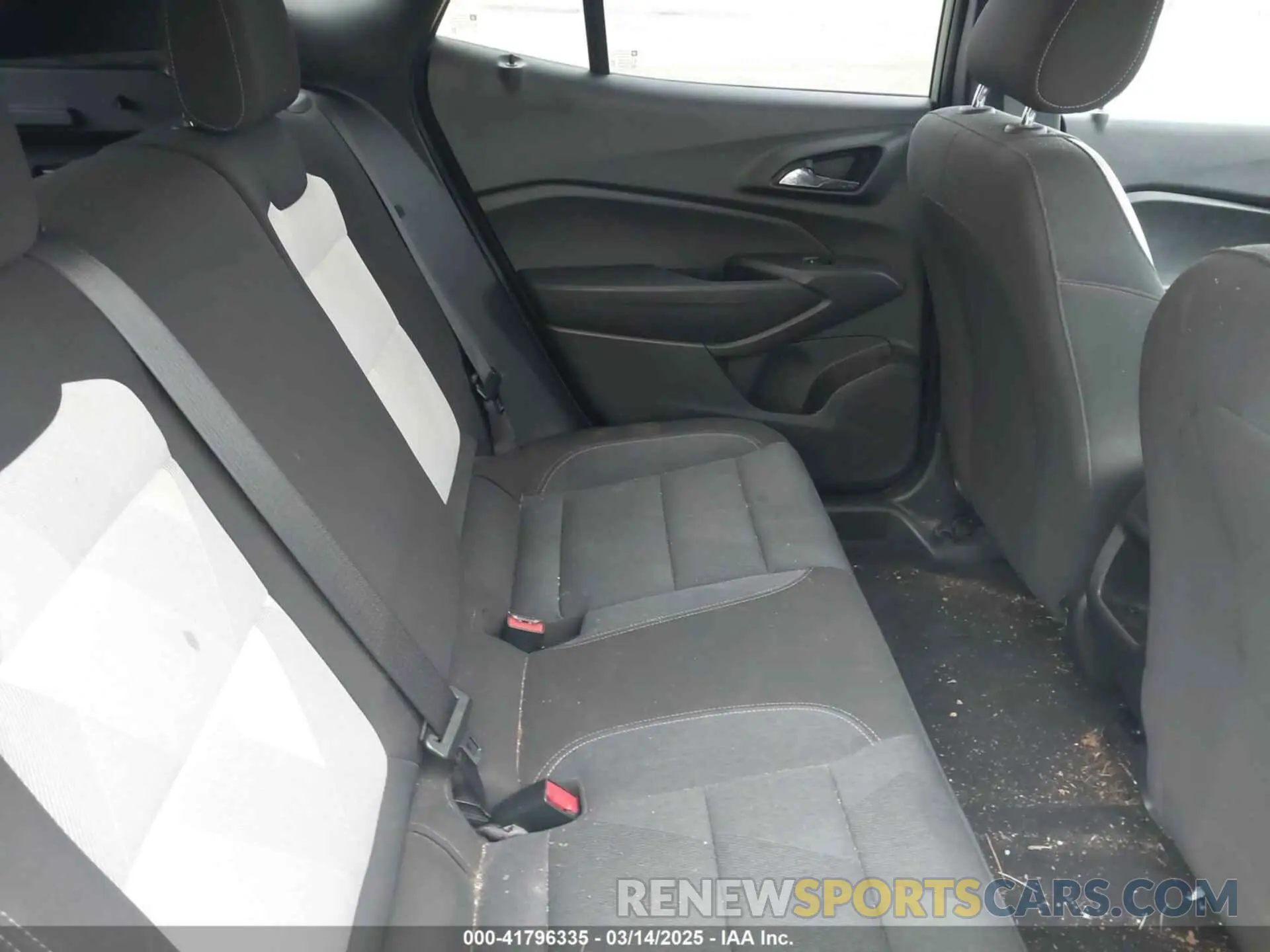 8 Photograph of a damaged car KL77LGE29RC088970 CHEVROLET TRAX 2024