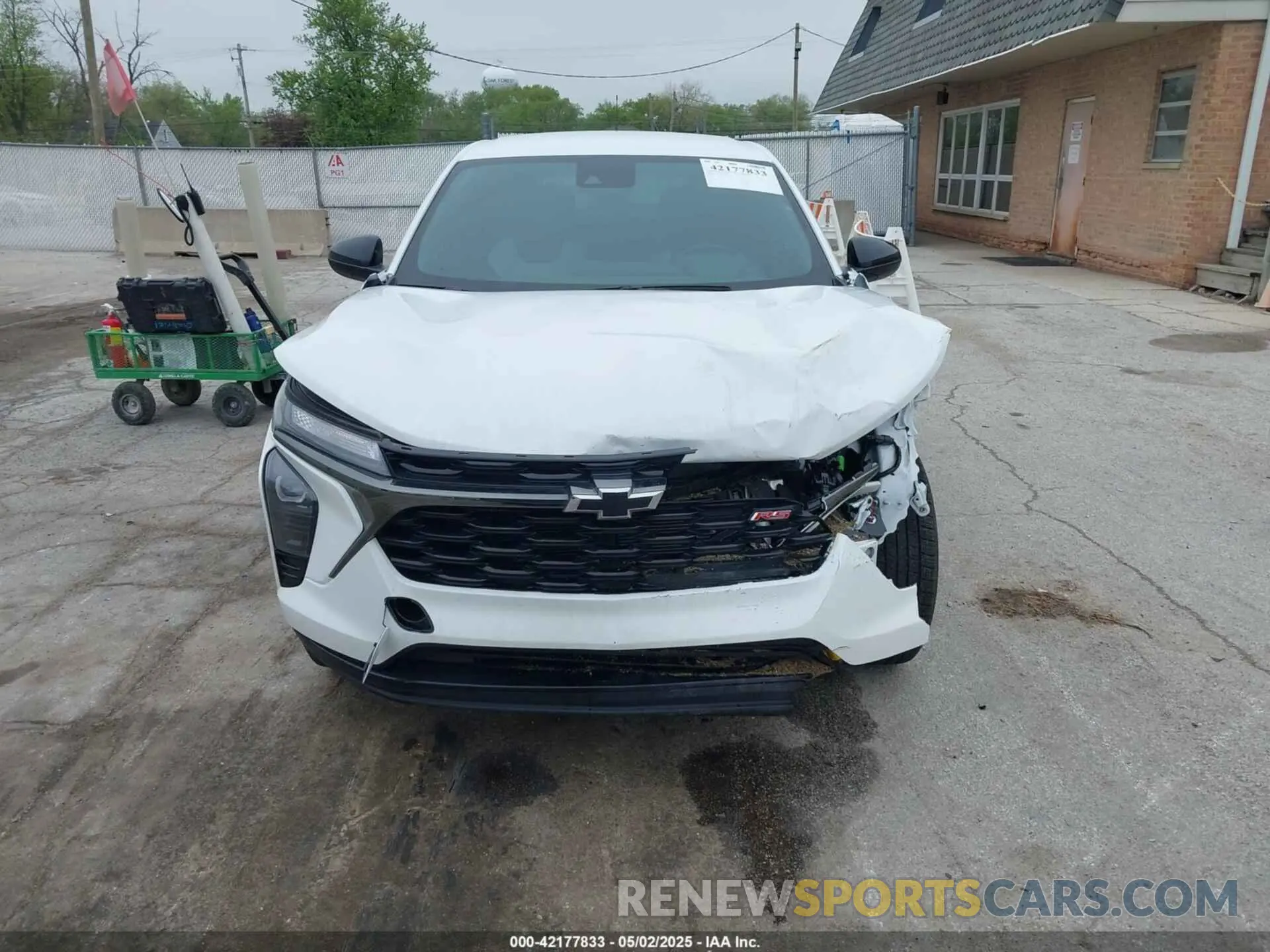 12 Photograph of a damaged car KL77LGE29RC234106 CHEVROLET TRAX 2024
