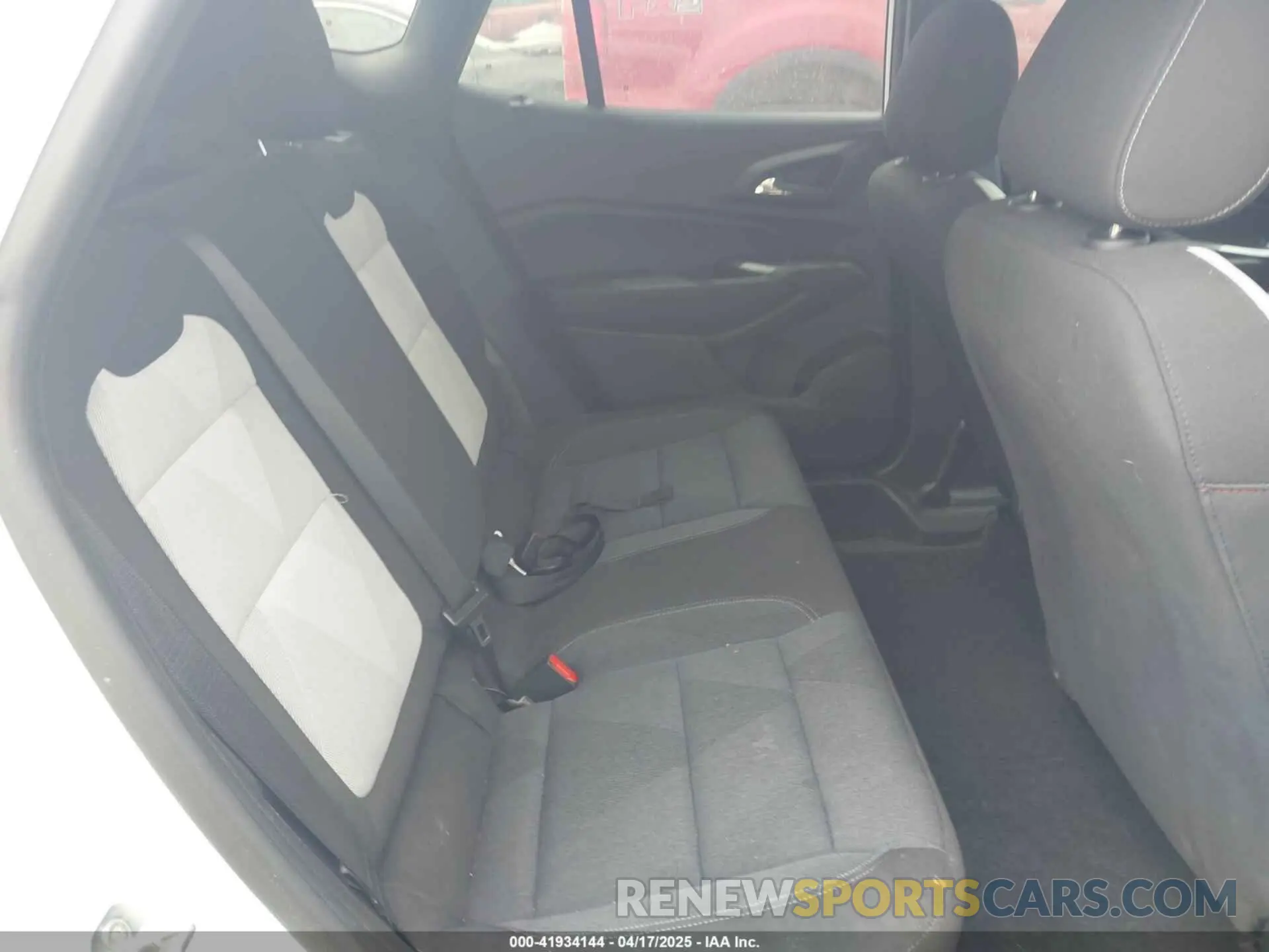8 Photograph of a damaged car KL77LGE2XRC048722 CHEVROLET TRAX 2024