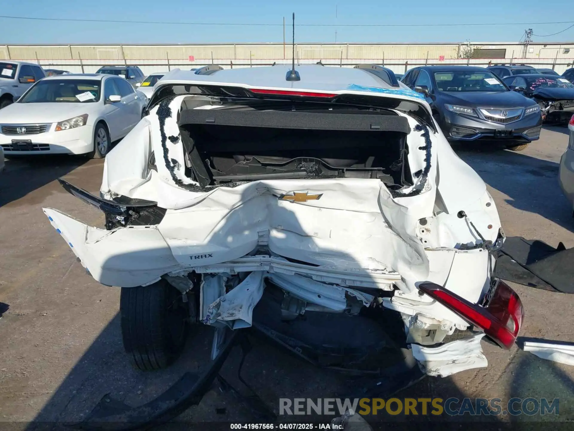 15 Photograph of a damaged car KL77LHE20RC067401 CHEVROLET TRAX 2024