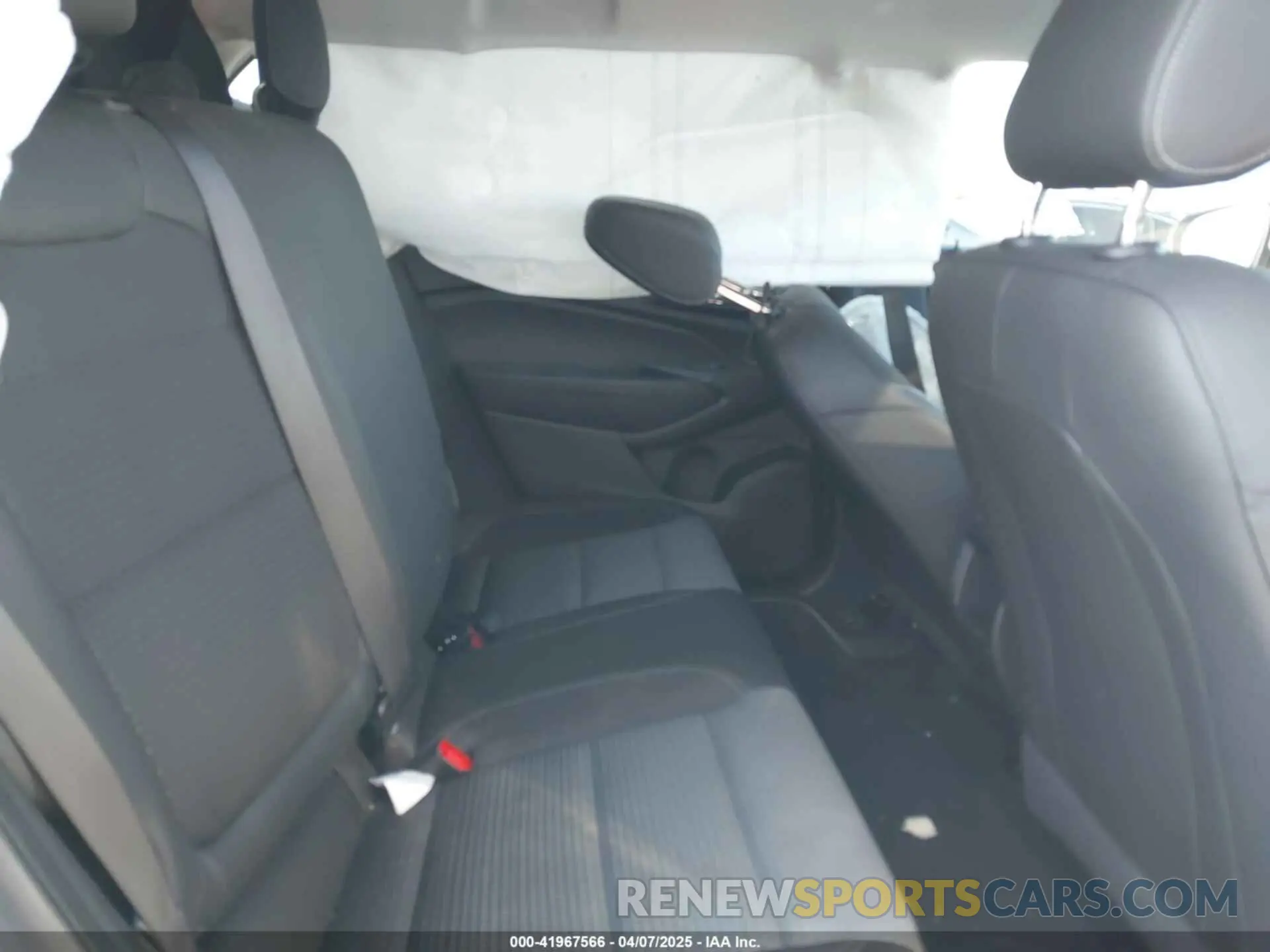 8 Photograph of a damaged car KL77LHE20RC067401 CHEVROLET TRAX 2024