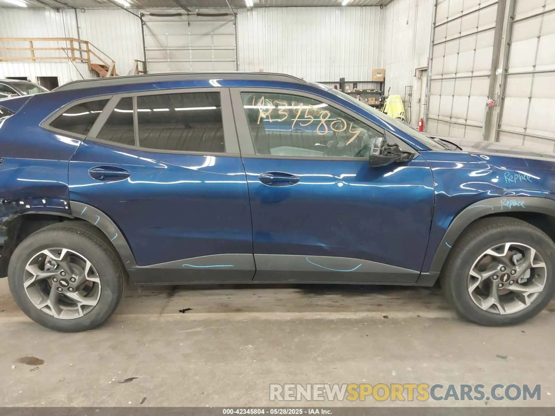 14 Photograph of a damaged car KL77LHE20RC136751 CHEVROLET TRAX 2024
