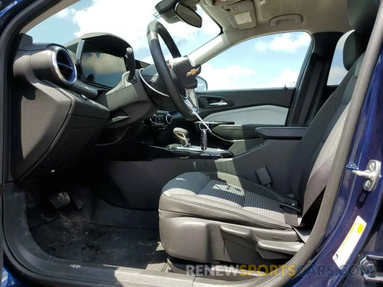 7 Photograph of a damaged car KL77LHE20RC169345 CHEVROLET TRAX 2024