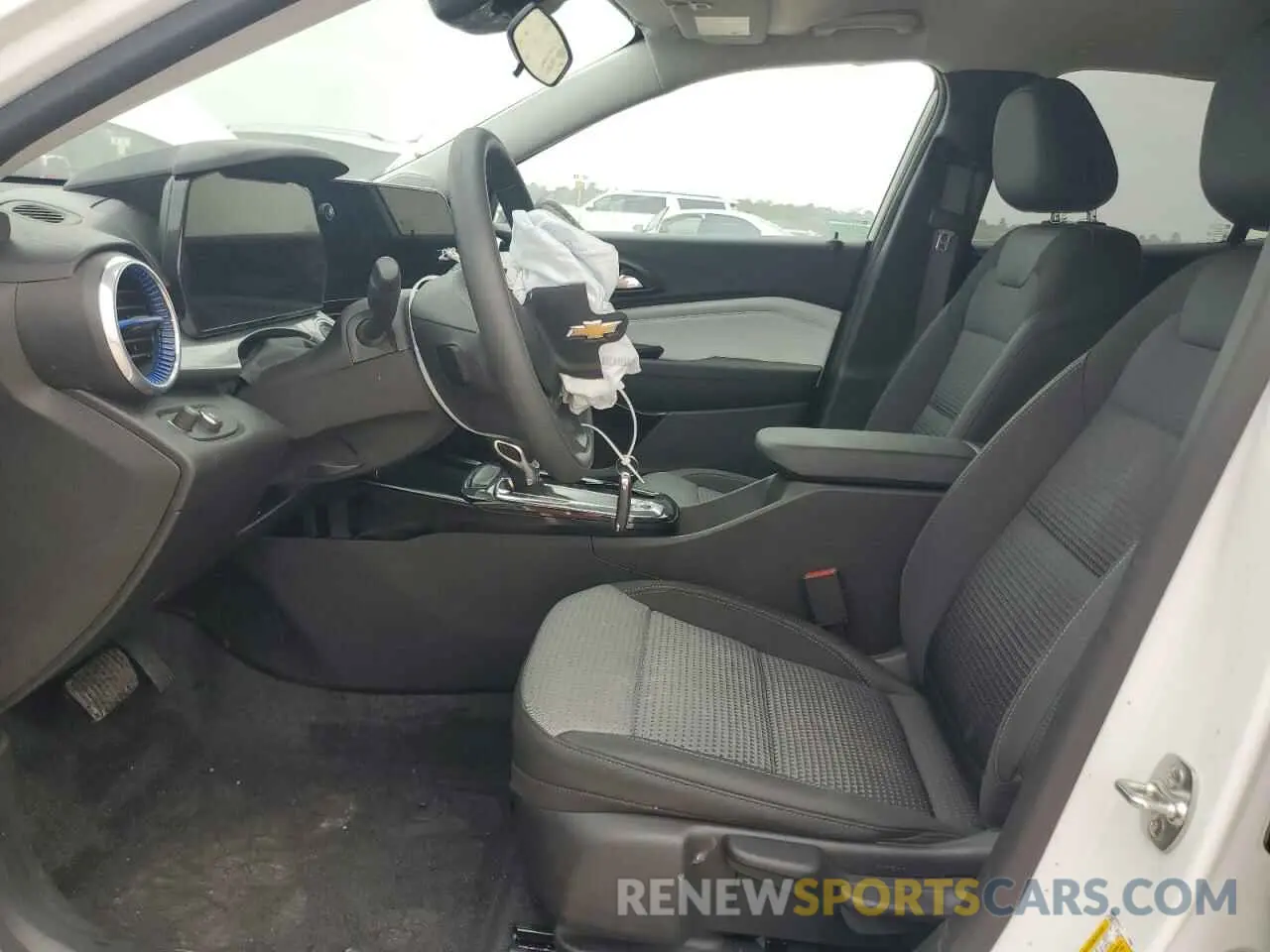 7 Photograph of a damaged car KL77LHE20RC246781 CHEVROLET TRAX 2024