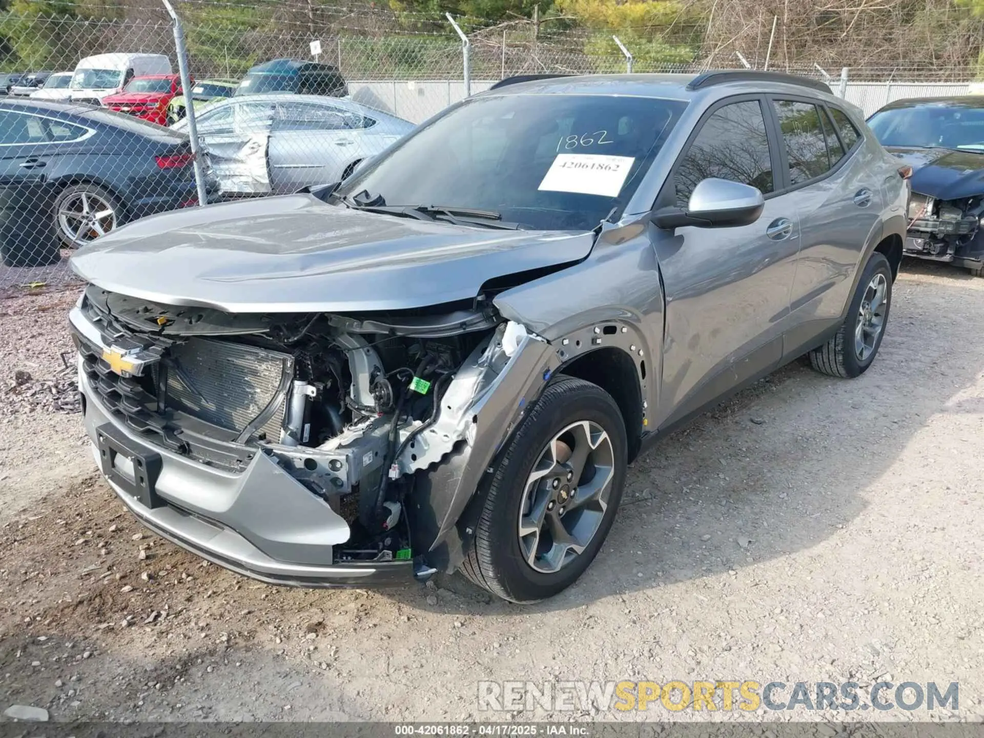 2 Photograph of a damaged car KL77LHE21RC028381 CHEVROLET TRAX 2024