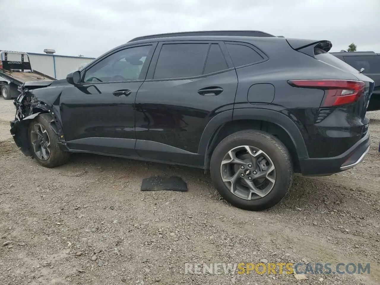 2 Photograph of a damaged car KL77LHE21RC029143 CHEVROLET TRAX 2024