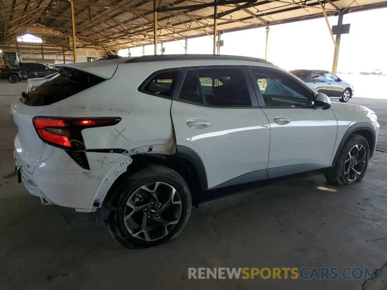 3 Photograph of a damaged car KL77LHE21RC037596 CHEVROLET TRAX 2024