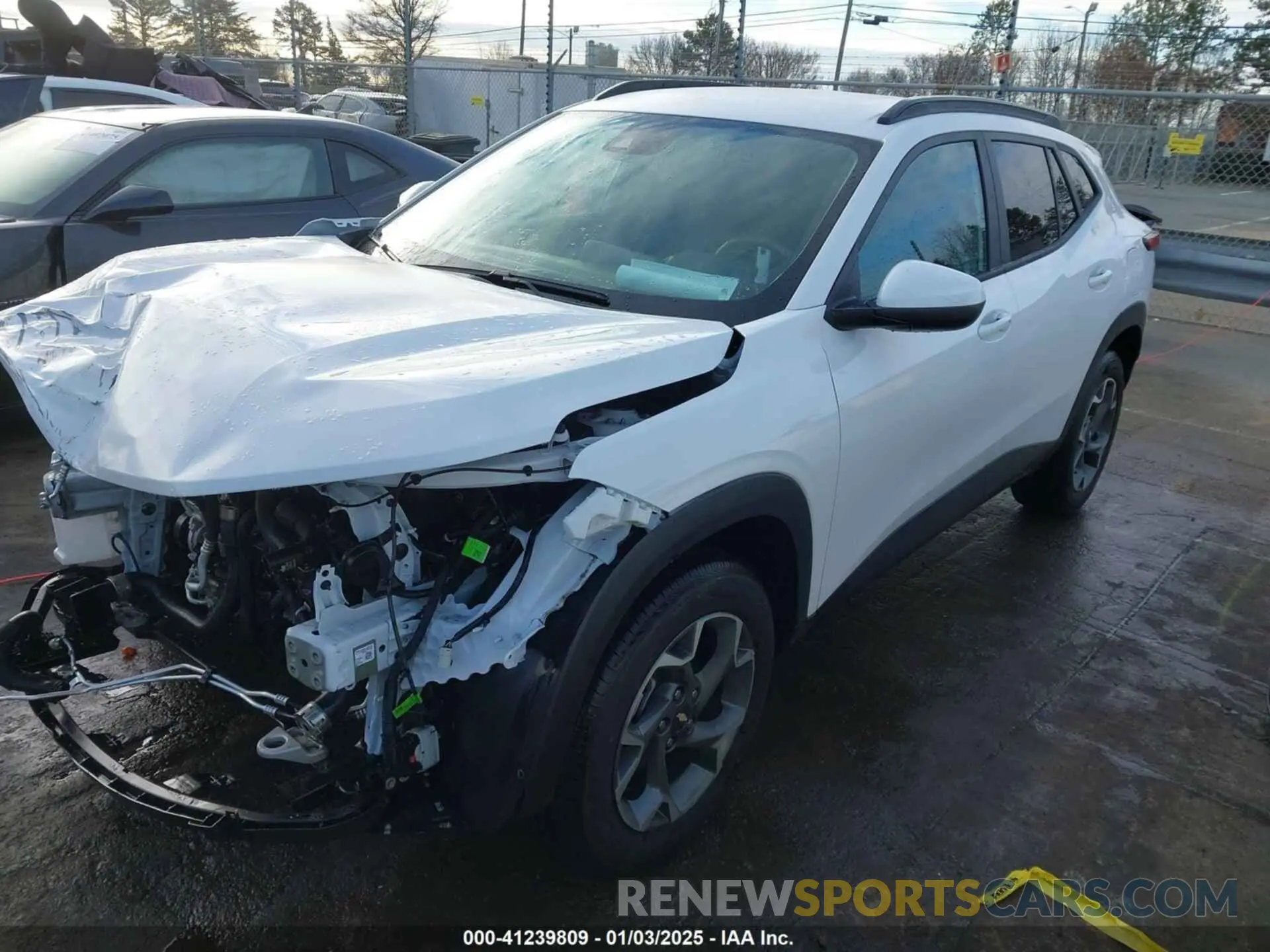 2 Photograph of a damaged car KL77LHE21RC053426 CHEVROLET TRAX 2024