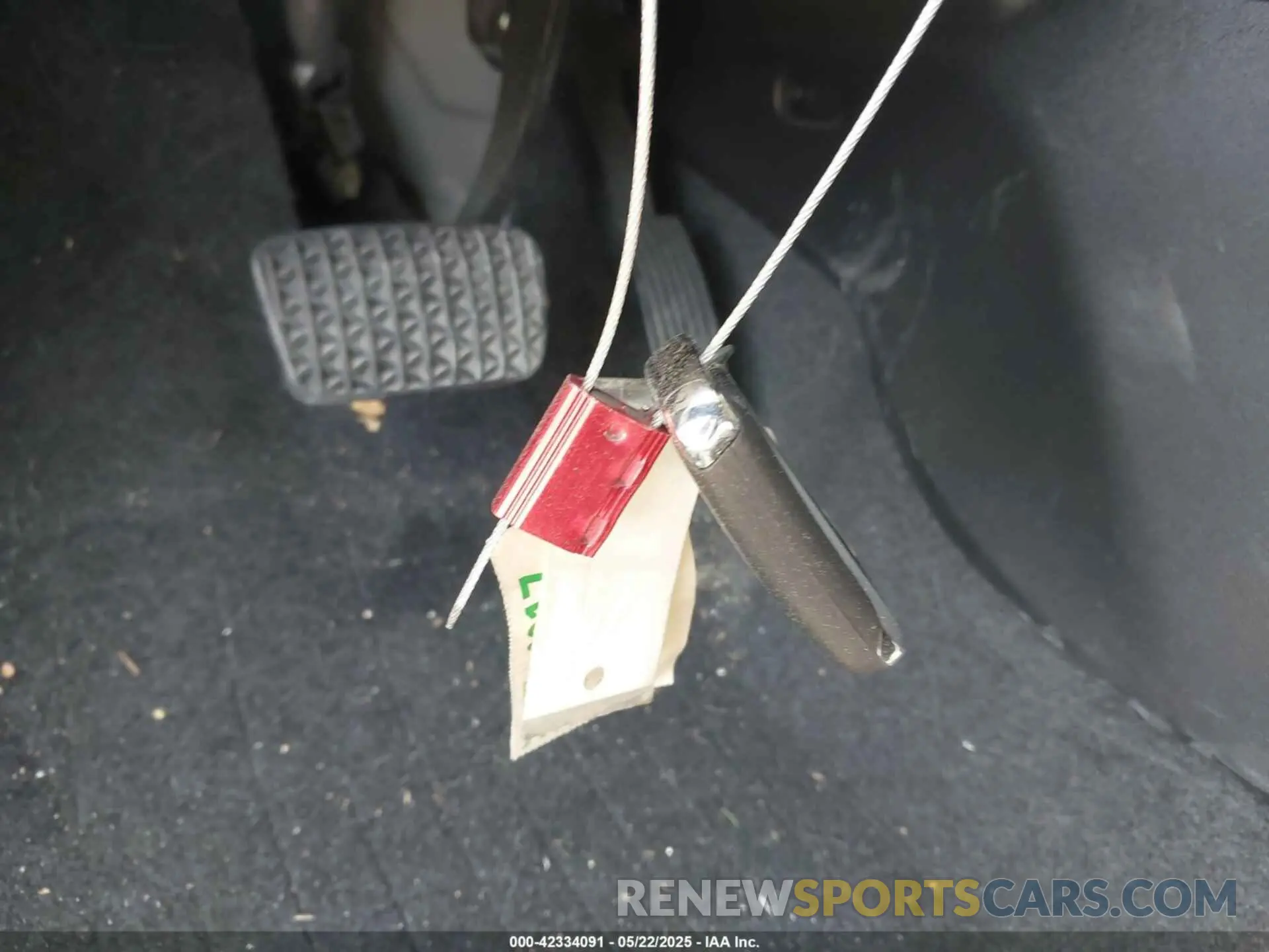 11 Photograph of a damaged car KL77LHE21RC059887 CHEVROLET TRAX 2024