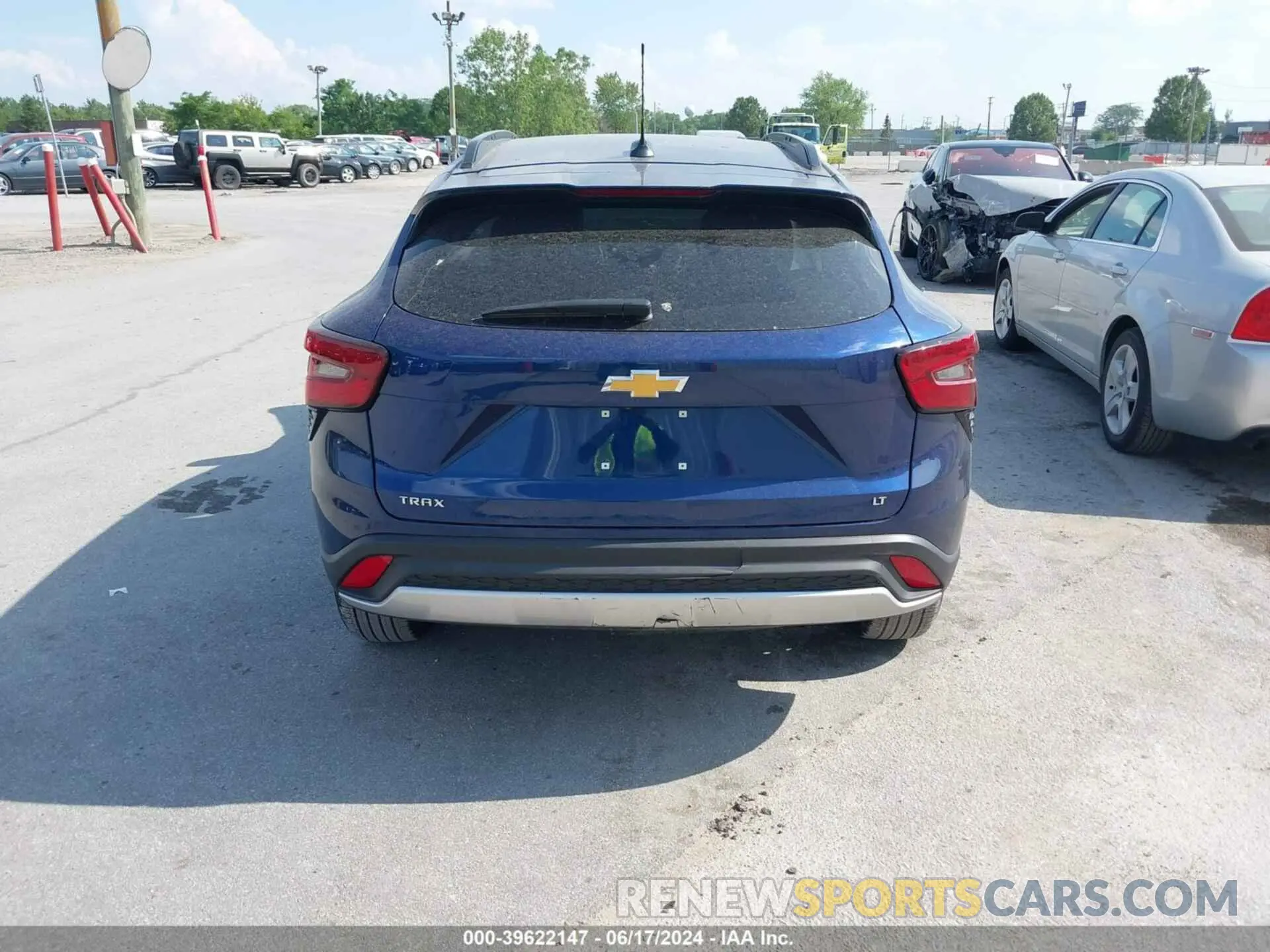 16 Photograph of a damaged car KL77LHE21RC065494 CHEVROLET TRAX 2024