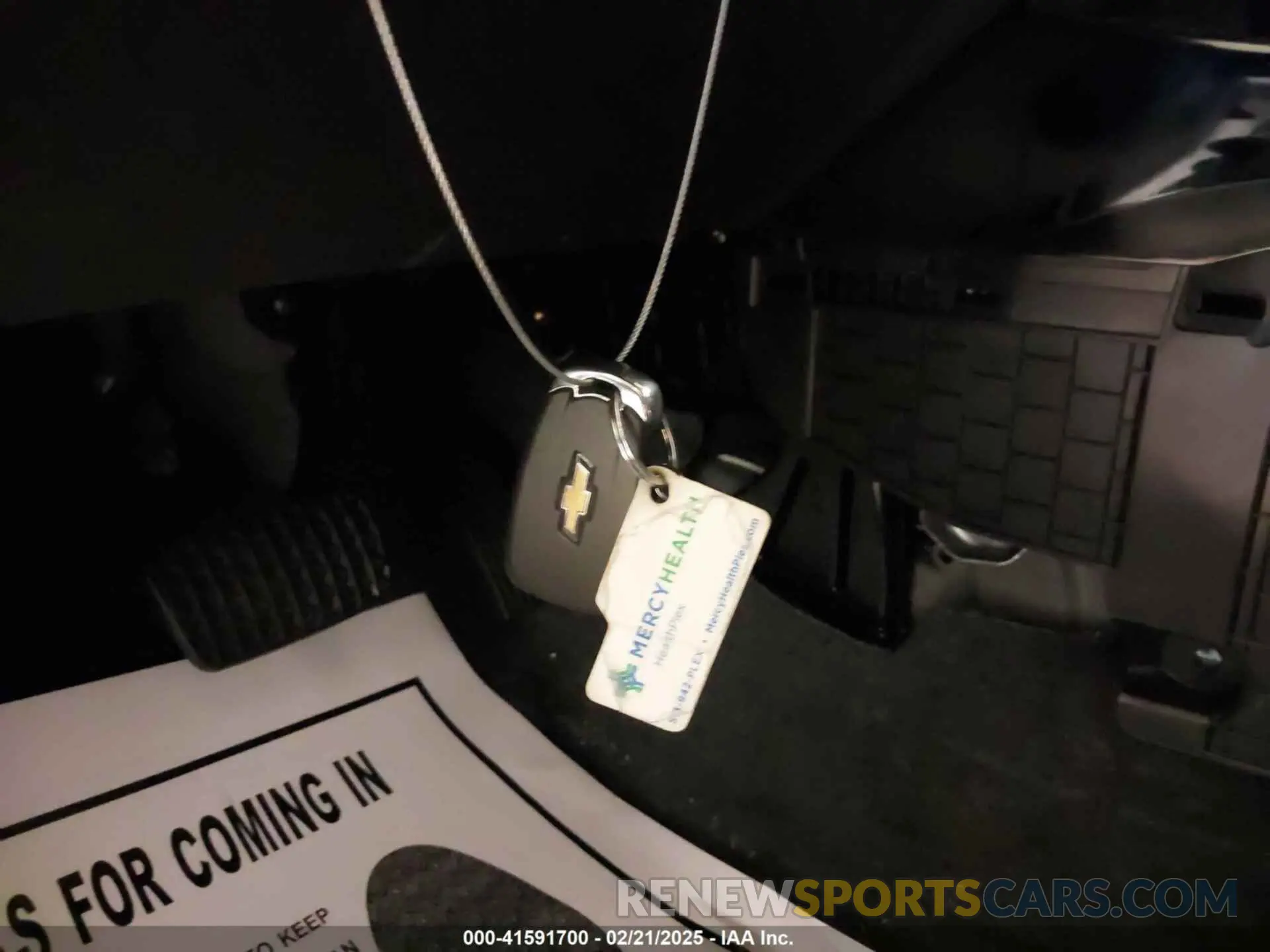 11 Photograph of a damaged car KL77LHE21RC101281 CHEVROLET TRAX 2024