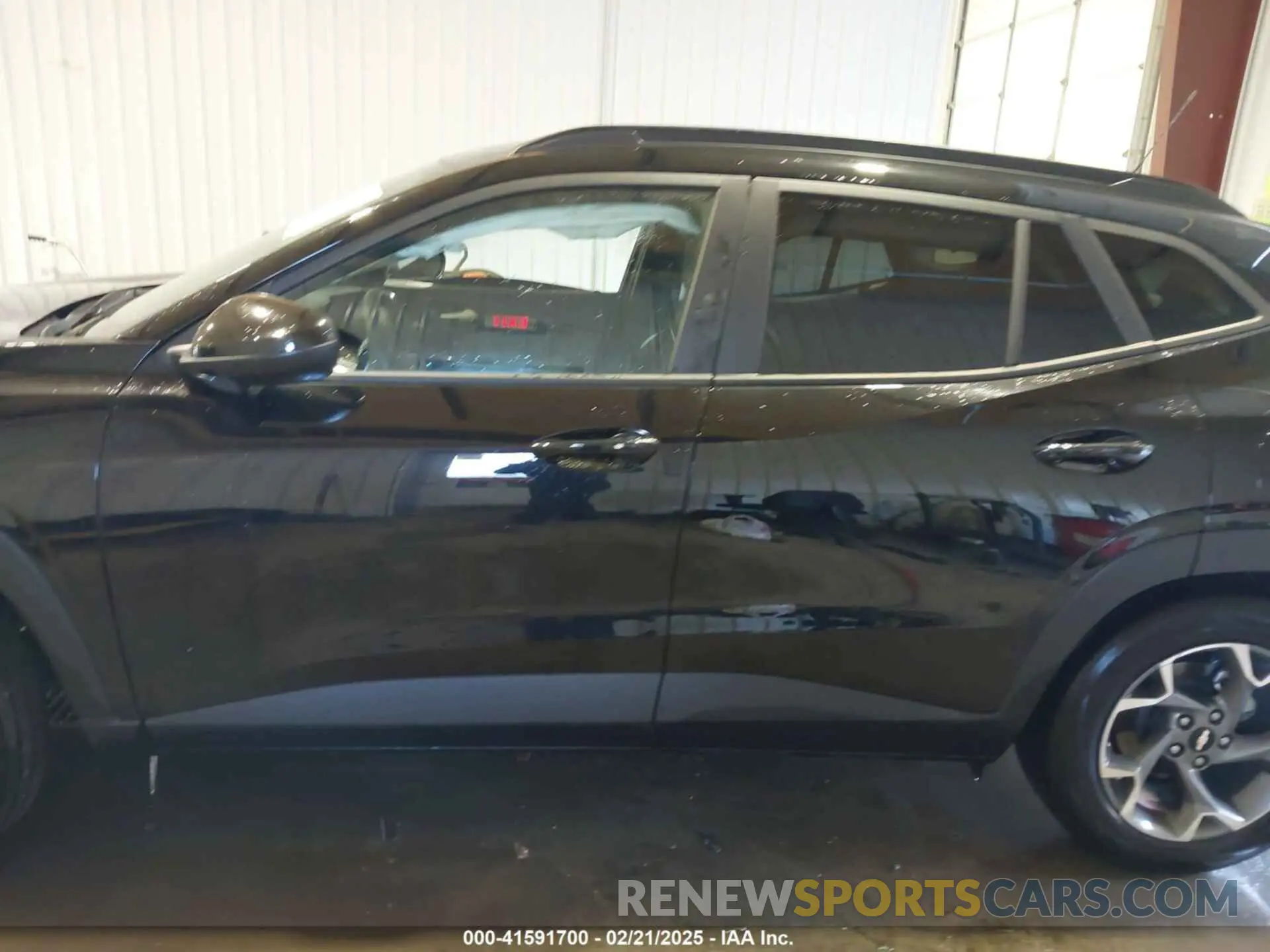 14 Photograph of a damaged car KL77LHE21RC101281 CHEVROLET TRAX 2024