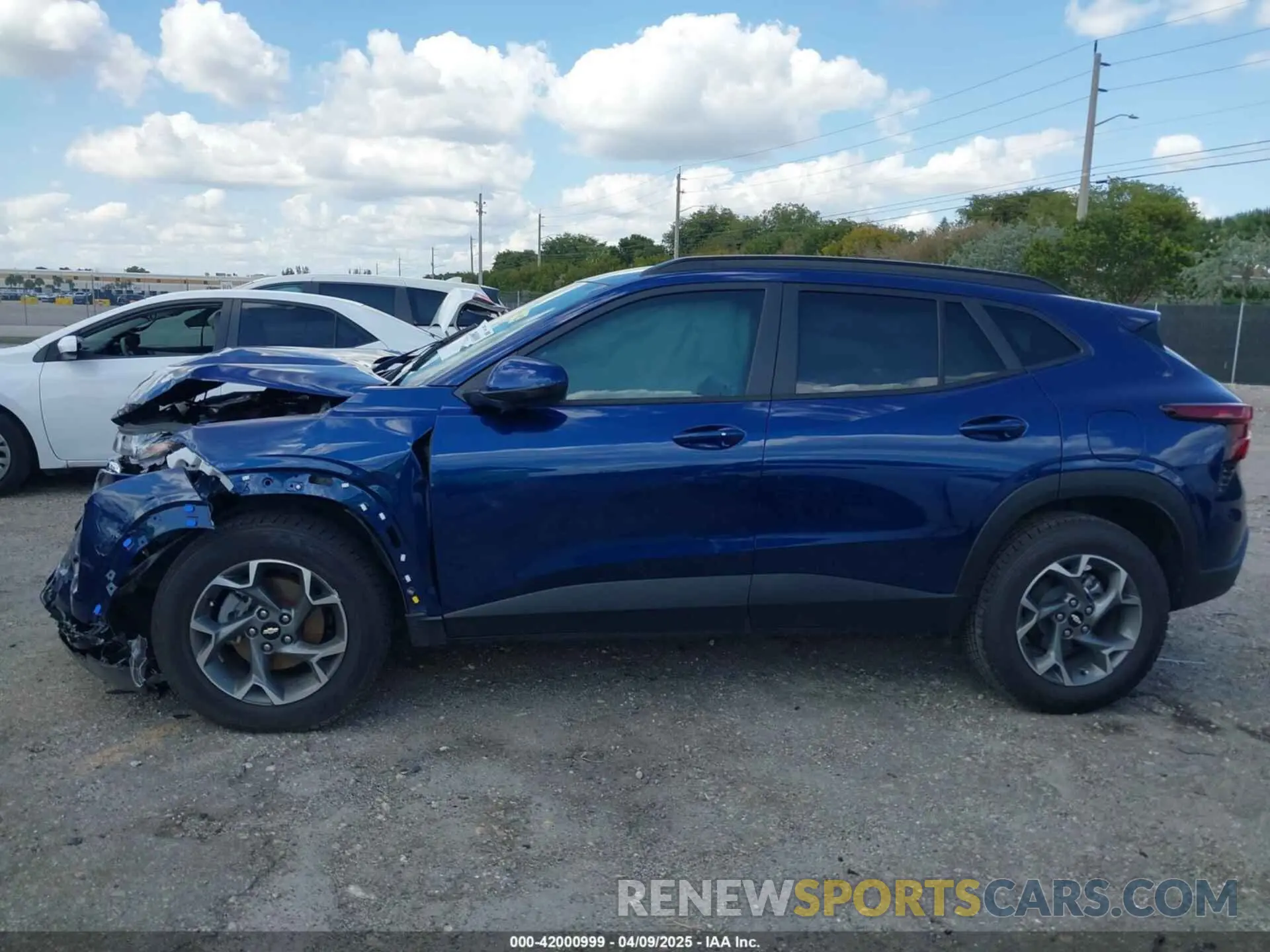 14 Photograph of a damaged car KL77LHE21RC116850 CHEVROLET TRAX 2024