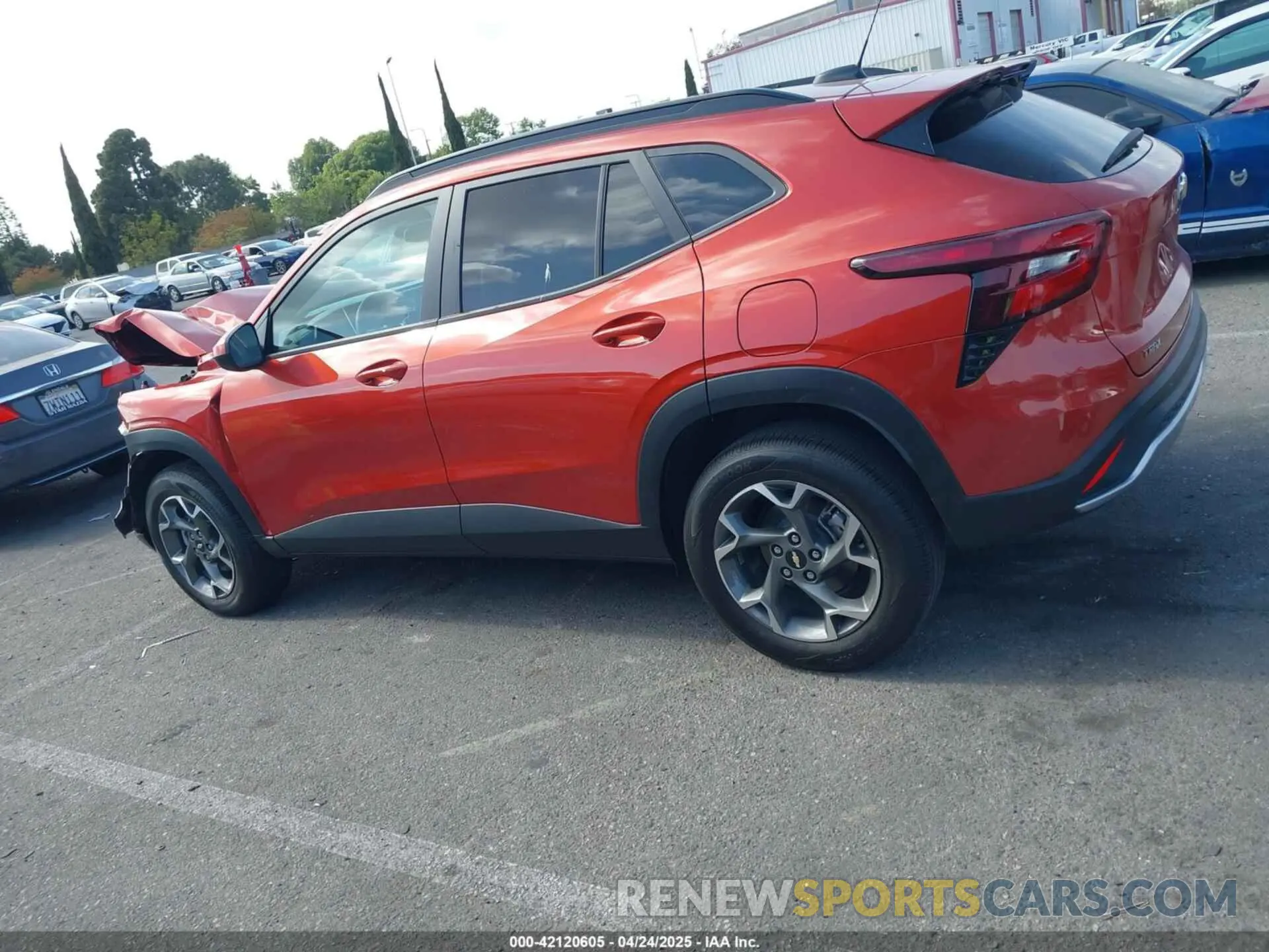 14 Photograph of a damaged car KL77LHE21RC120316 CHEVROLET TRAX 2024