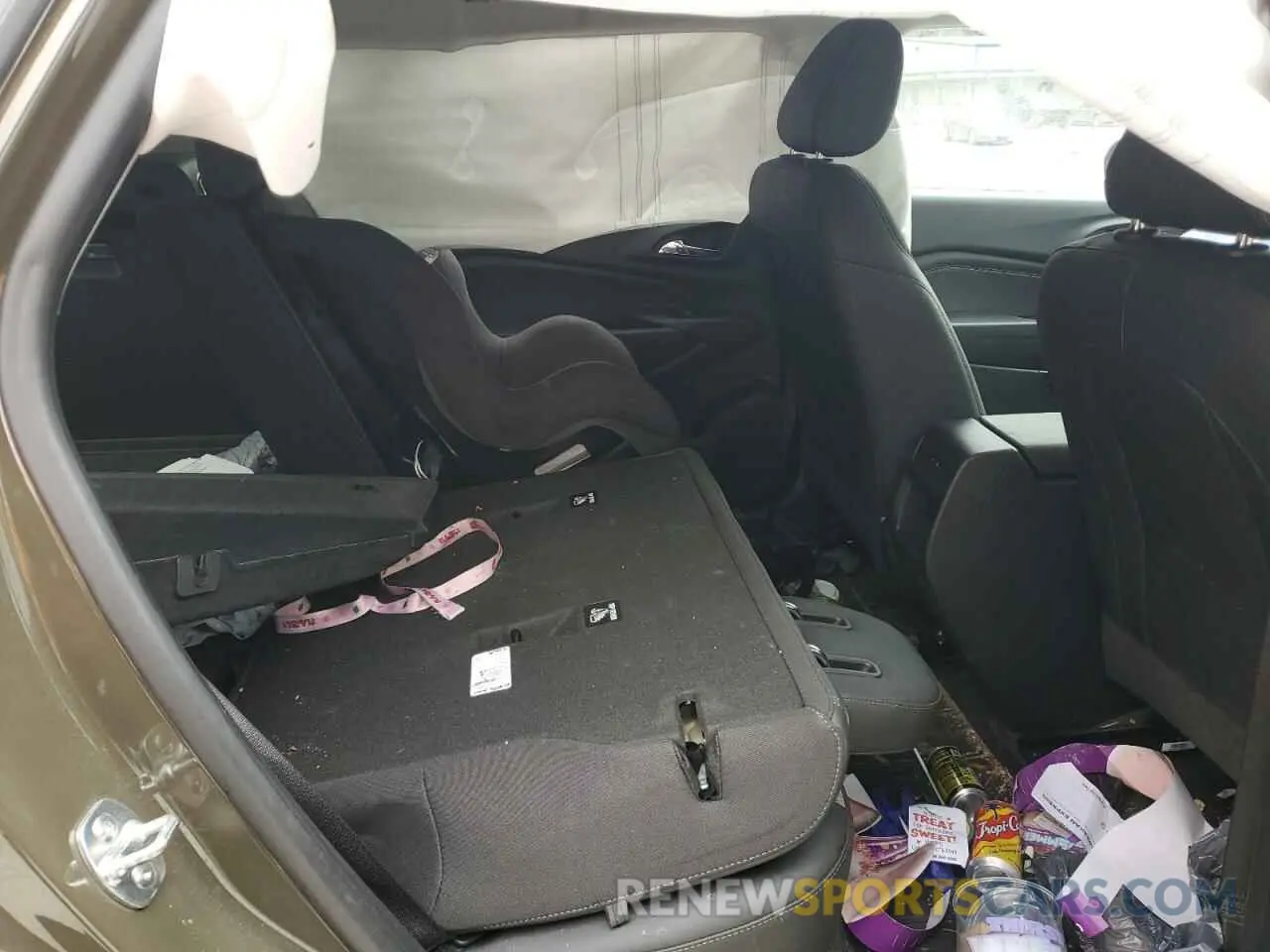 12 Photograph of a damaged car KL77LHE21RC182251 CHEVROLET TRAX 2024