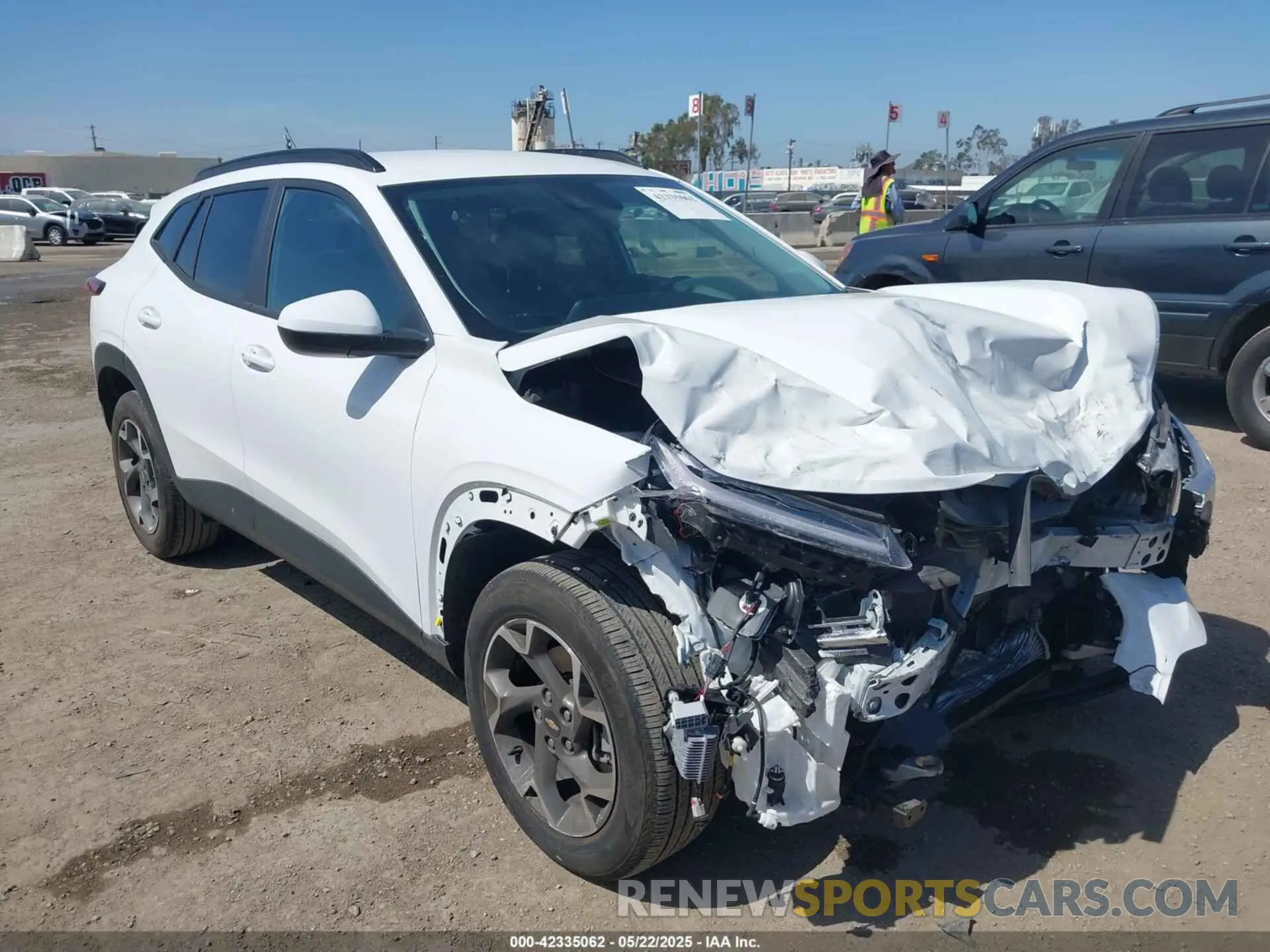 1 Photograph of a damaged car KL77LHE21RC199762 CHEVROLET TRAX 2024