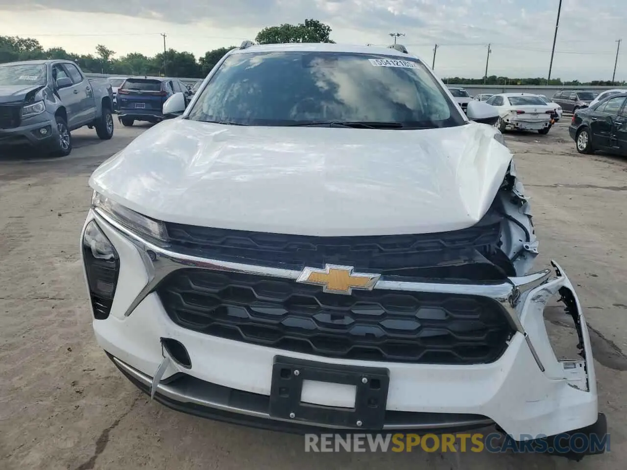 5 Photograph of a damaged car KL77LHE22RC030382 CHEVROLET TRAX 2024