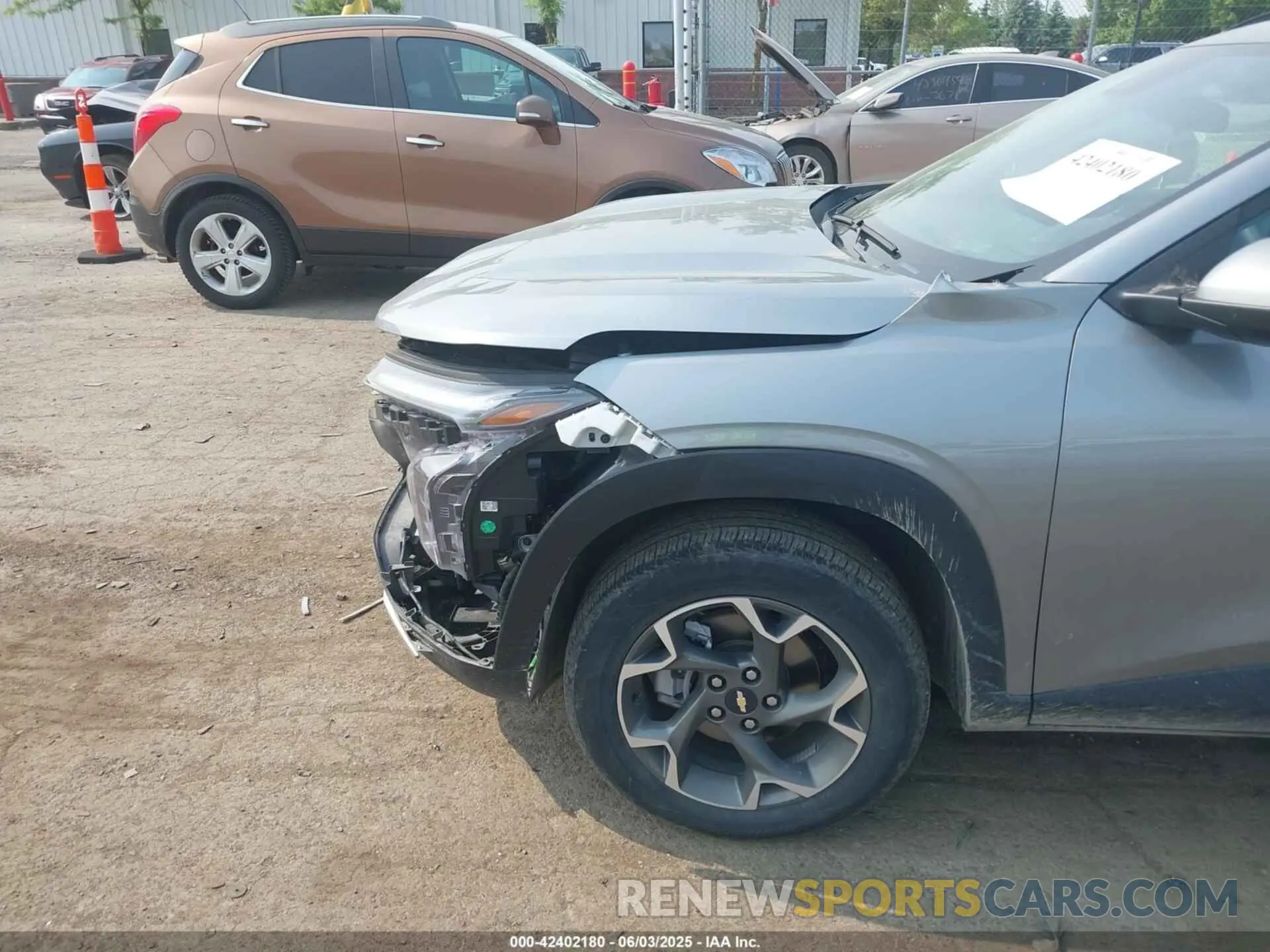 6 Photograph of a damaged car KL77LHE22RC036294 CHEVROLET TRAX 2024