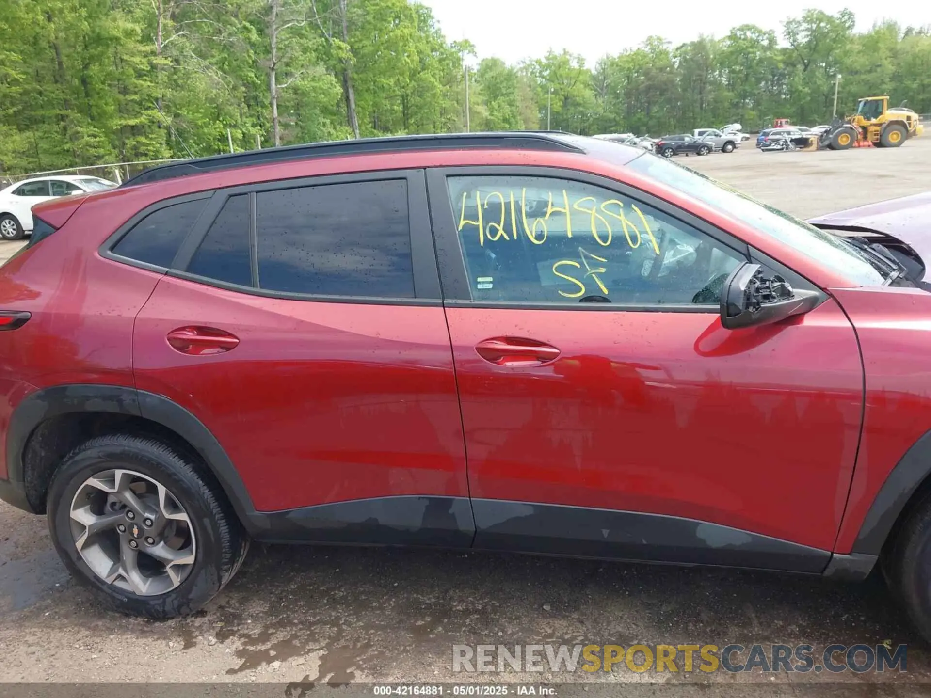 13 Photograph of a damaged car KL77LHE22RC042497 CHEVROLET TRAX 2024