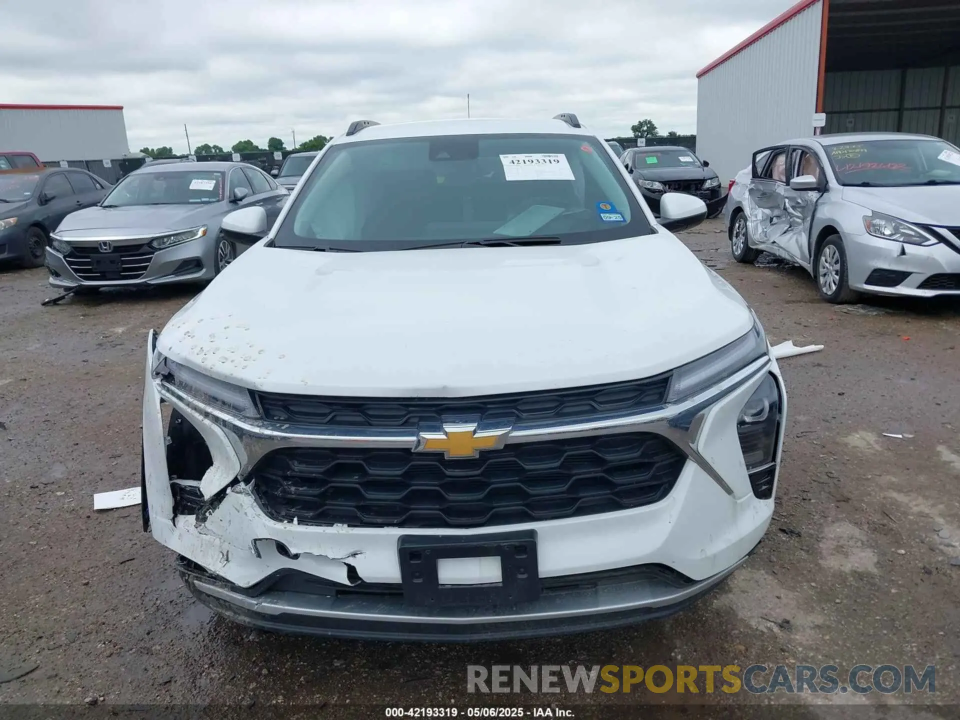 12 Photograph of a damaged car KL77LHE22RC069523 CHEVROLET TRAX 2024