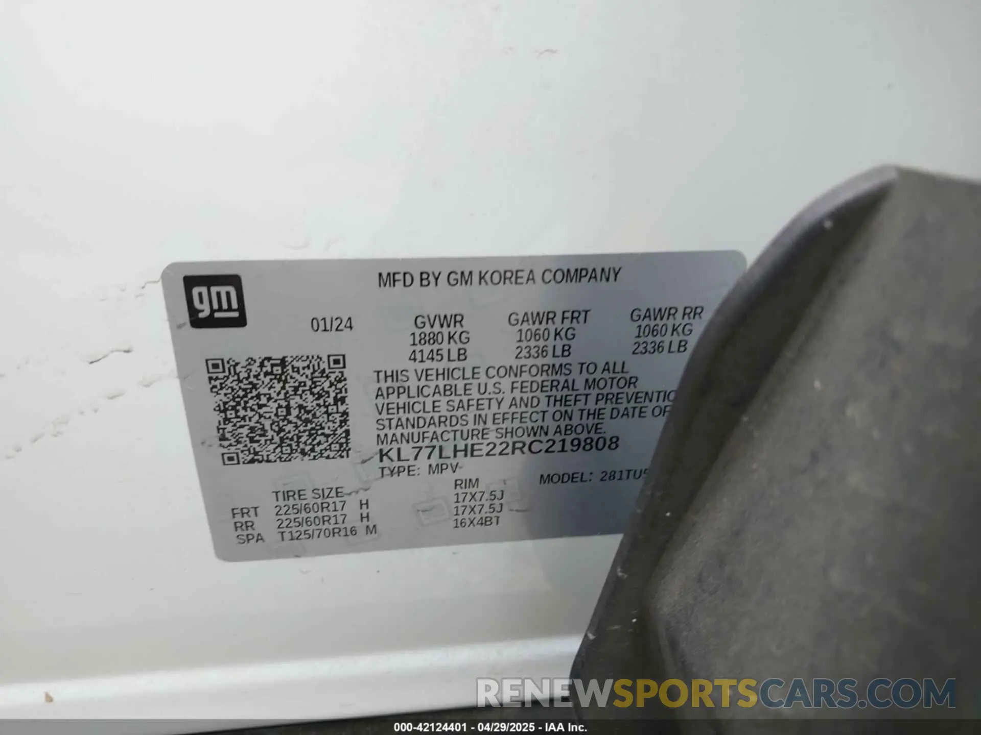 9 Photograph of a damaged car KL77LHE22RC219808 CHEVROLET TRAX 2024