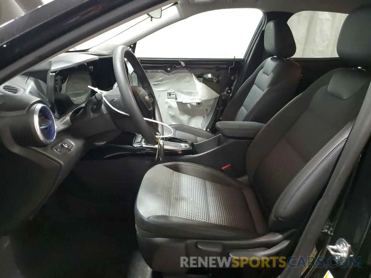 7 Photograph of a damaged car KL77LHE23RC182560 CHEVROLET TRAX 2024