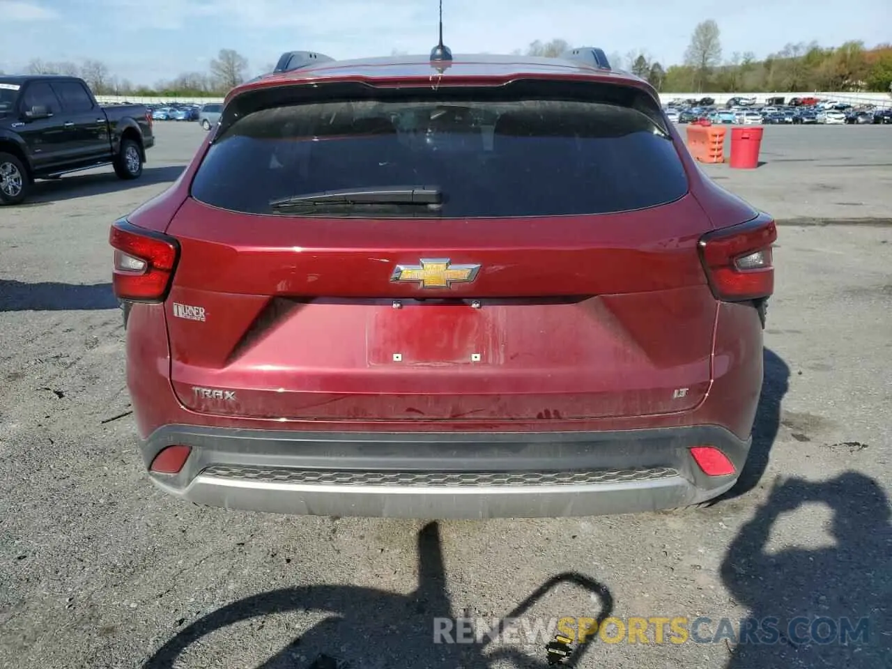 6 Photograph of a damaged car KL77LHE24RC079034 CHEVROLET TRAX 2024