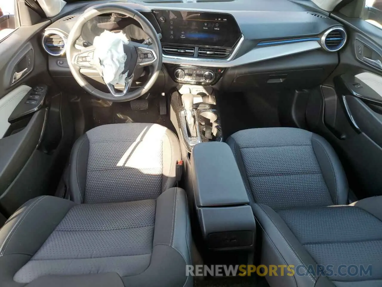 8 Photograph of a damaged car KL77LHE24RC079034 CHEVROLET TRAX 2024